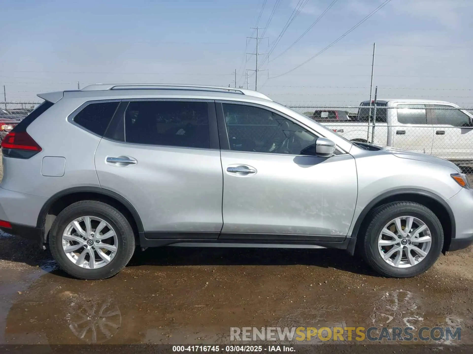 14 Photograph of a damaged car JN8AT2MT8KW501590 NISSAN ROGUE 2019