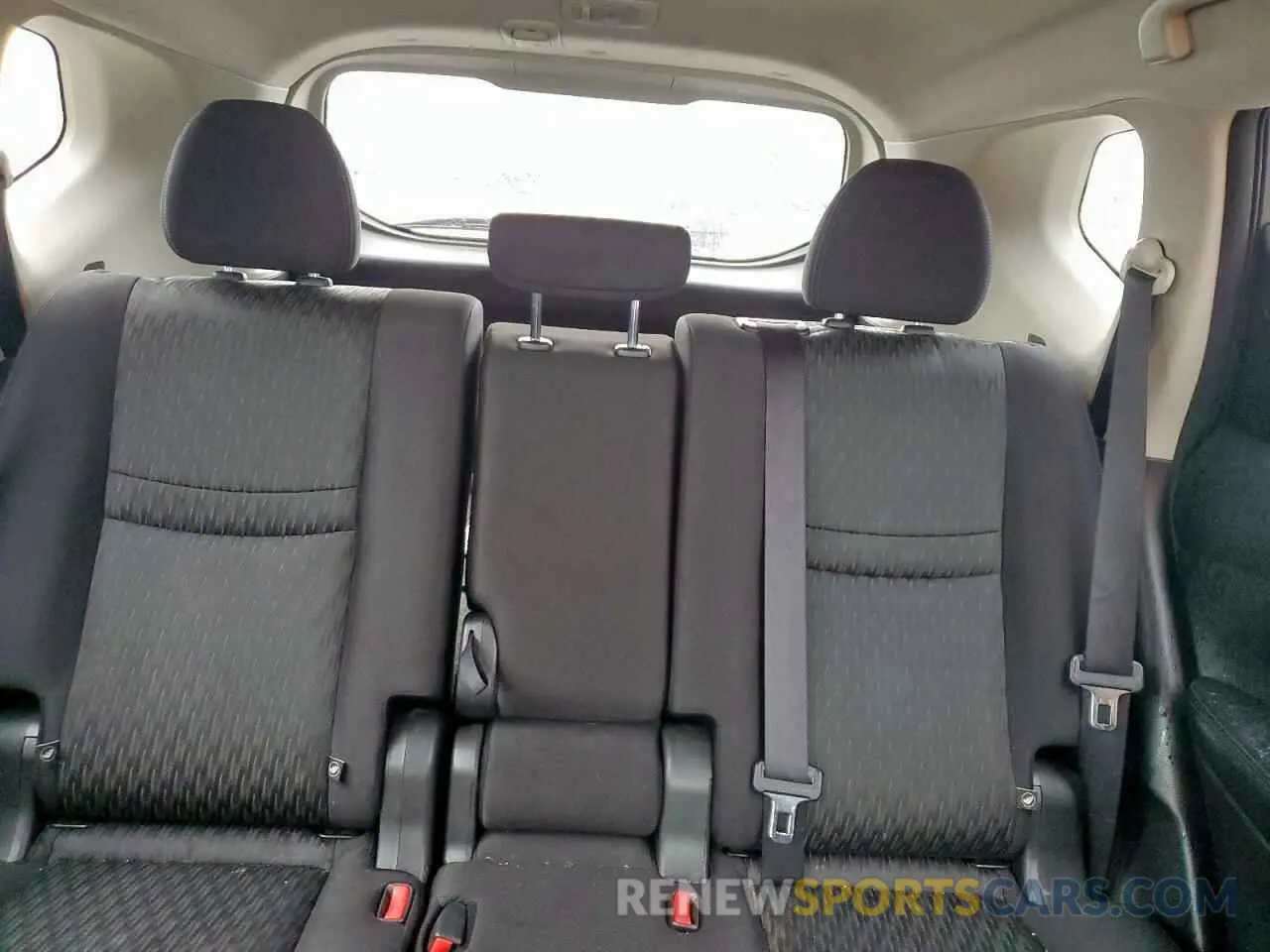 10 Photograph of a damaged car JN8AT2MTXKW266500 NISSAN ROGUE 2019
