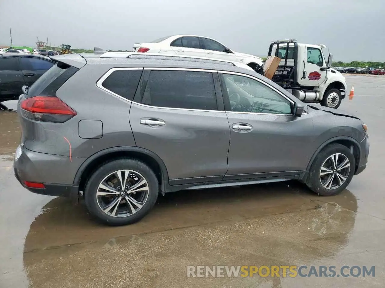 3 Photograph of a damaged car JN8AT2MTXKW266500 NISSAN ROGUE 2019