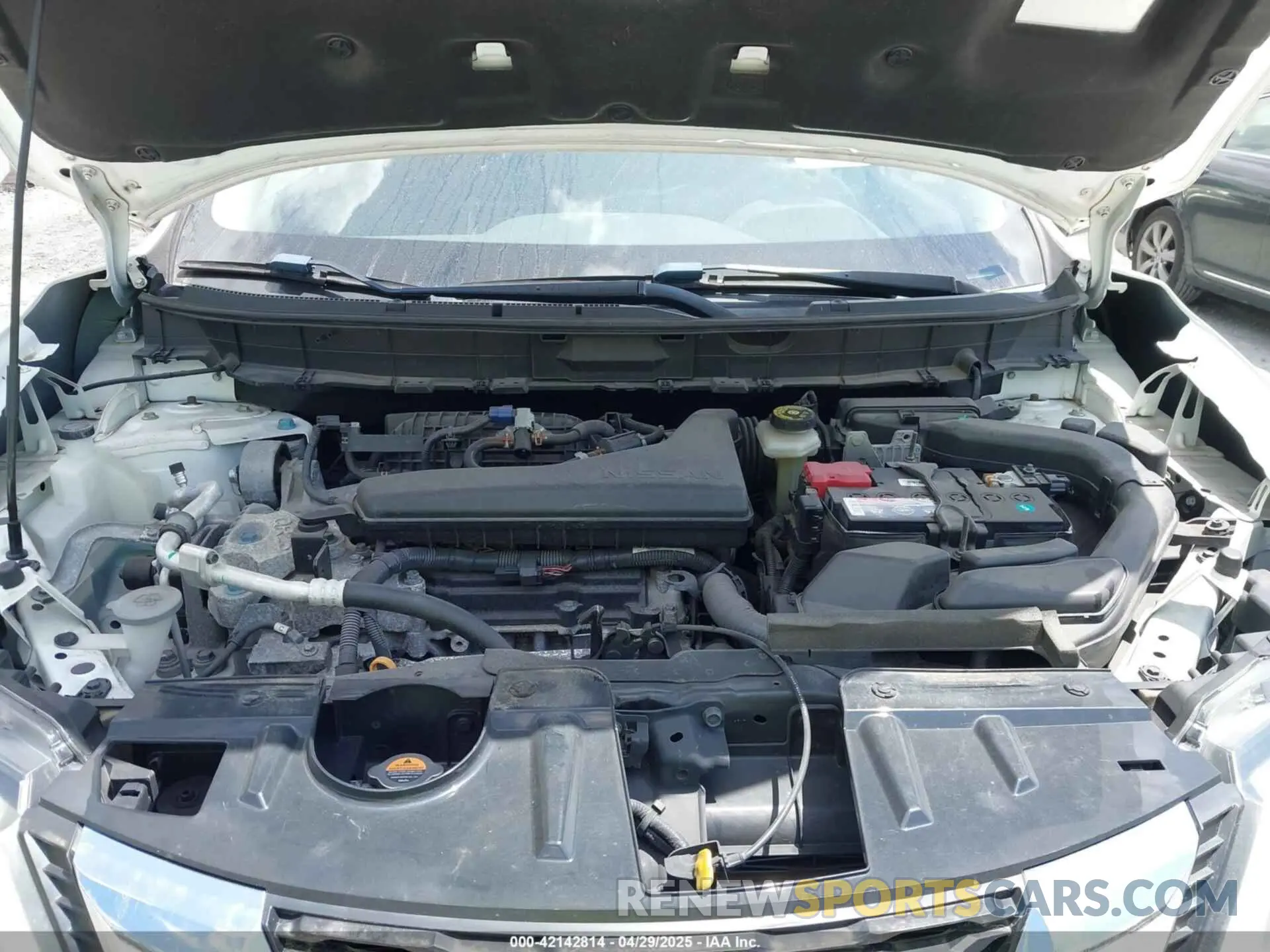 10 Photograph of a damaged car JN8AT2MV0KW373010 NISSAN ROGUE 2019