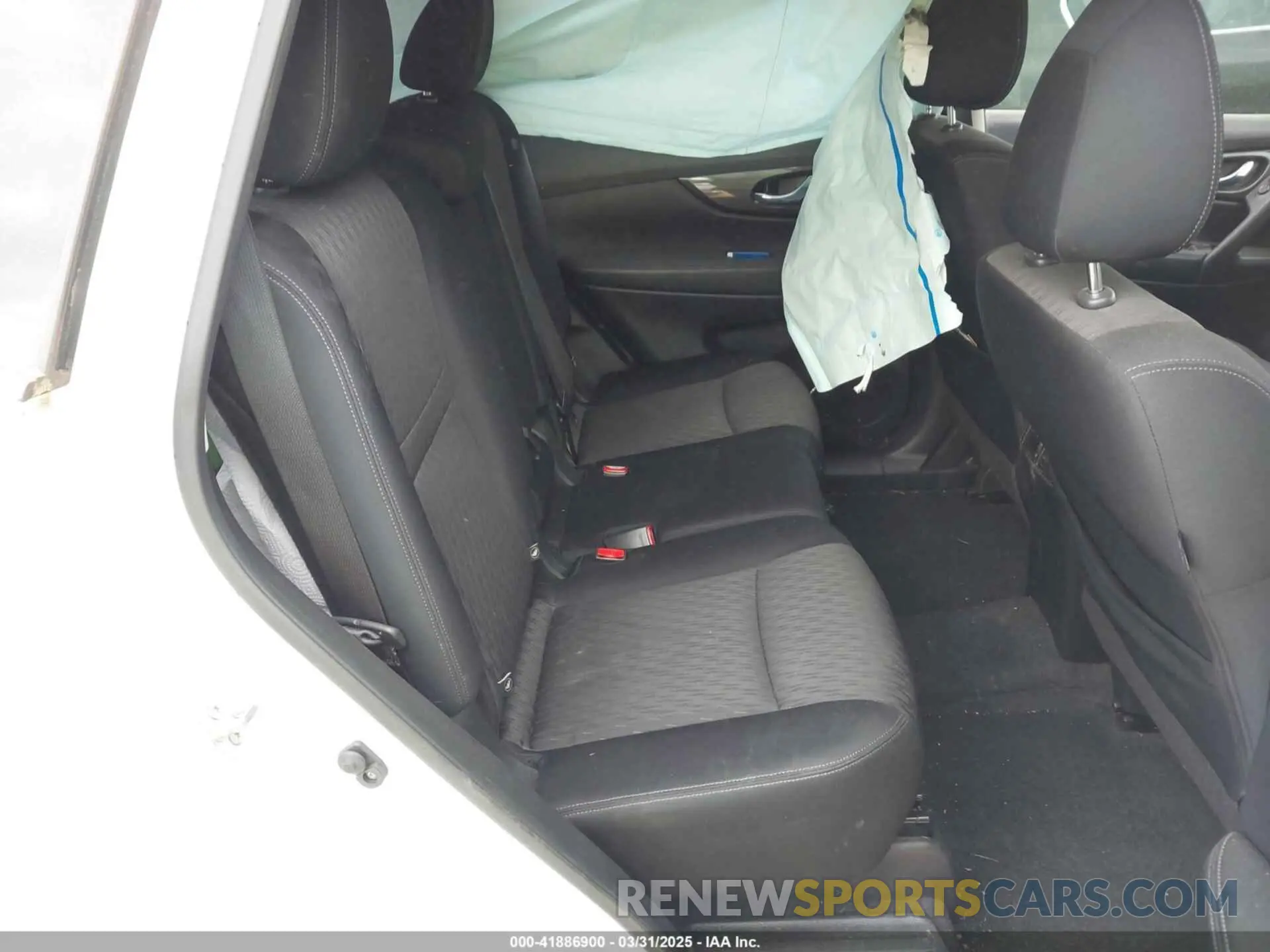 8 Photograph of a damaged car JN8AT2MV1KW387675 NISSAN ROGUE 2019