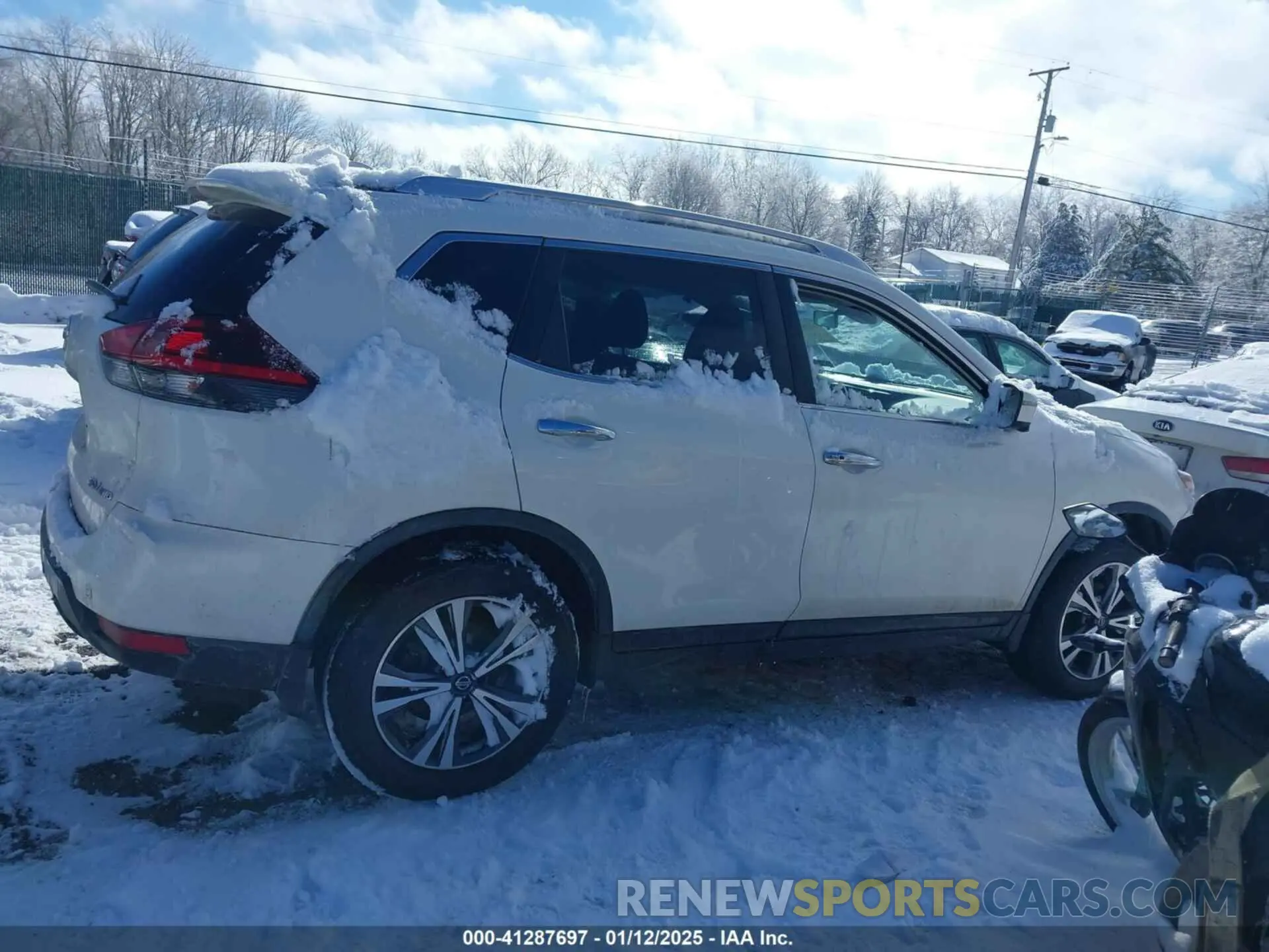 13 Фотография поврежденного автомобиля JN8AT2MV1KW391418 NISSAN ROGUE 2019