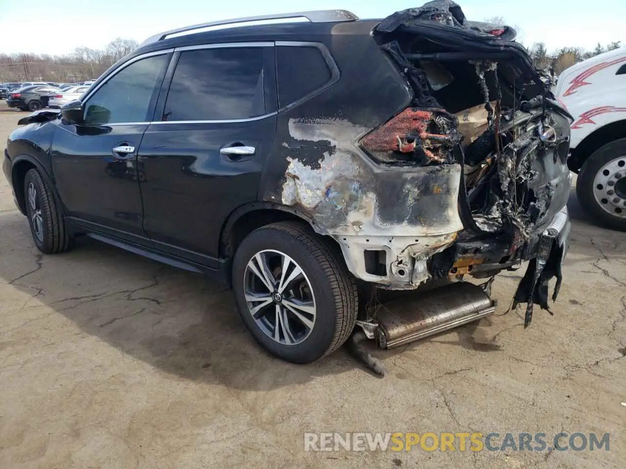 2 Фотография поврежденного автомобиля JN8AT2MV2KW395638 NISSAN ROGUE 2019