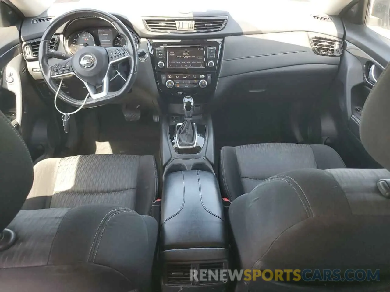8 Photograph of a damaged car JN8AT2MV2KW401518 NISSAN ROGUE 2019