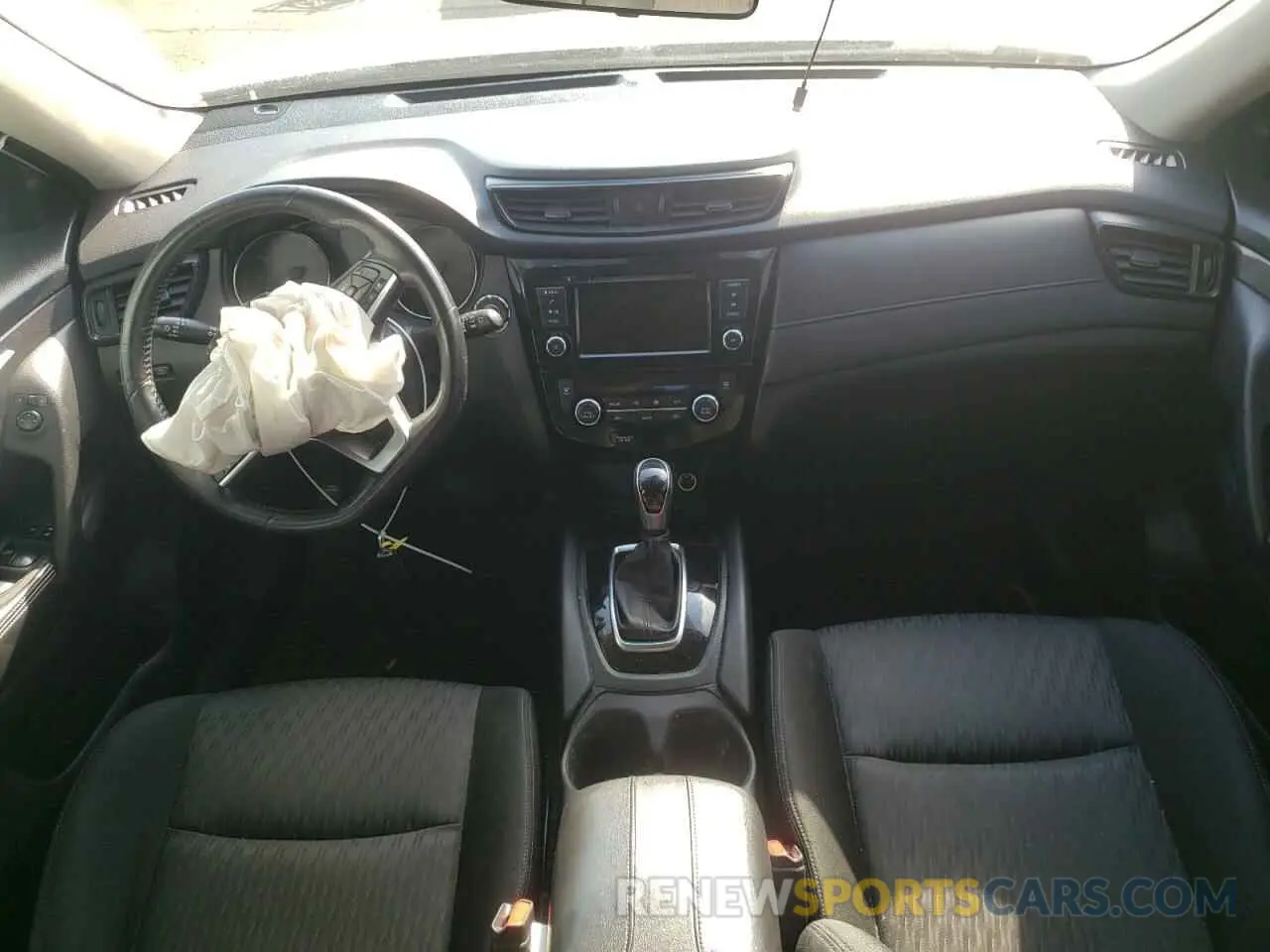 8 Photograph of a damaged car JN8AT2MV3KW377147 NISSAN ROGUE 2019