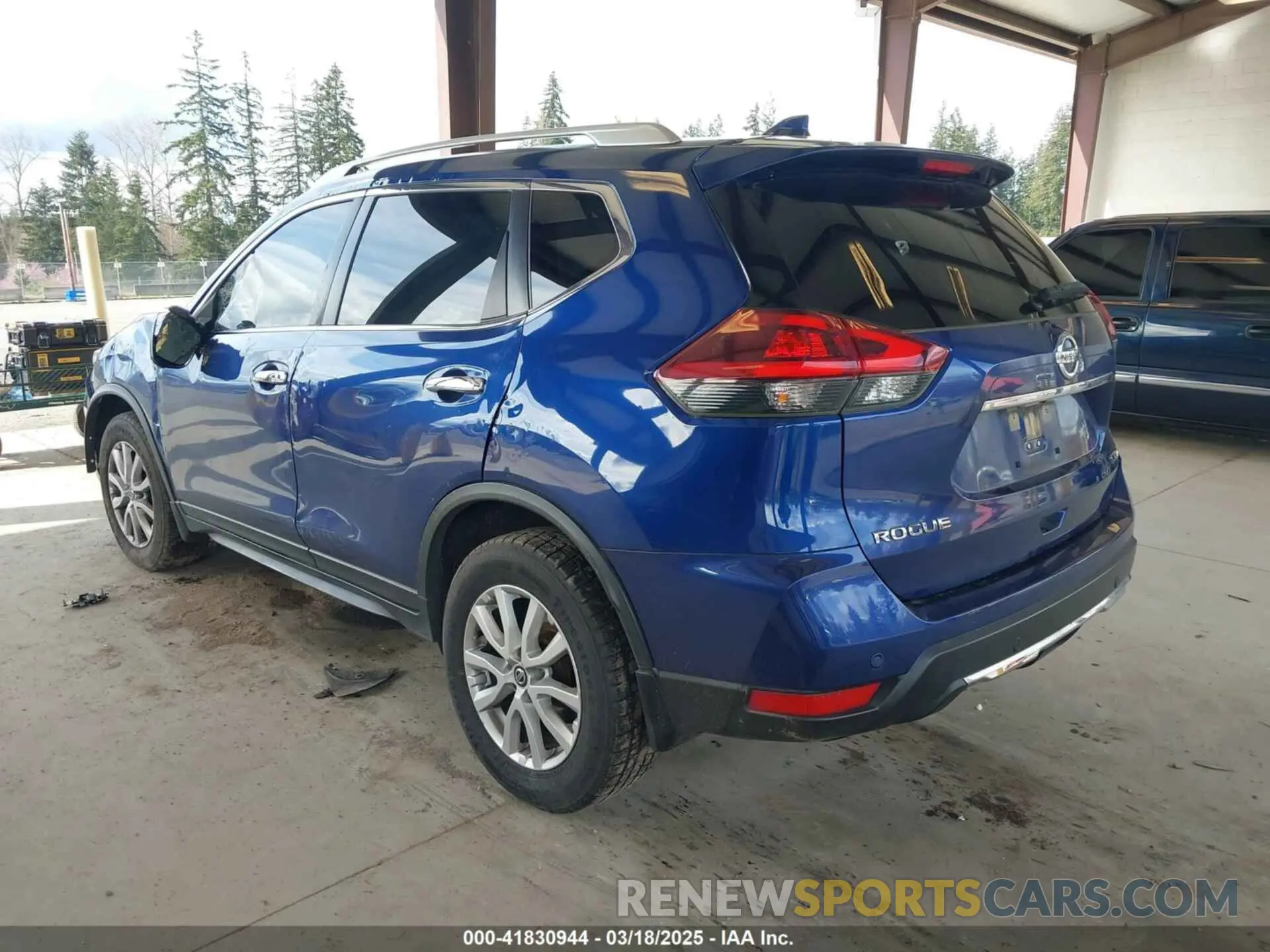 3 Фотография поврежденного автомобиля JN8AT2MV3KW383093 NISSAN ROGUE 2019