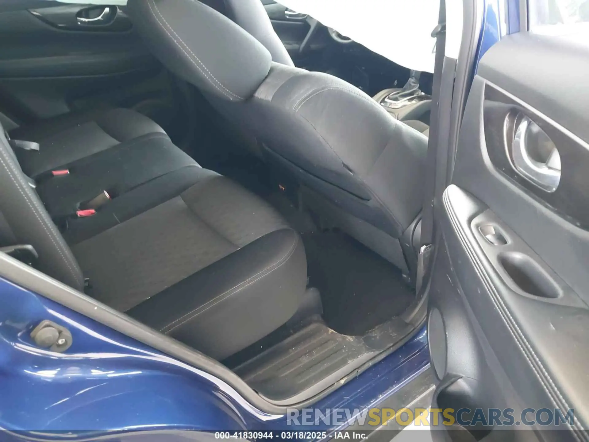 8 Фотография поврежденного автомобиля JN8AT2MV3KW383093 NISSAN ROGUE 2019