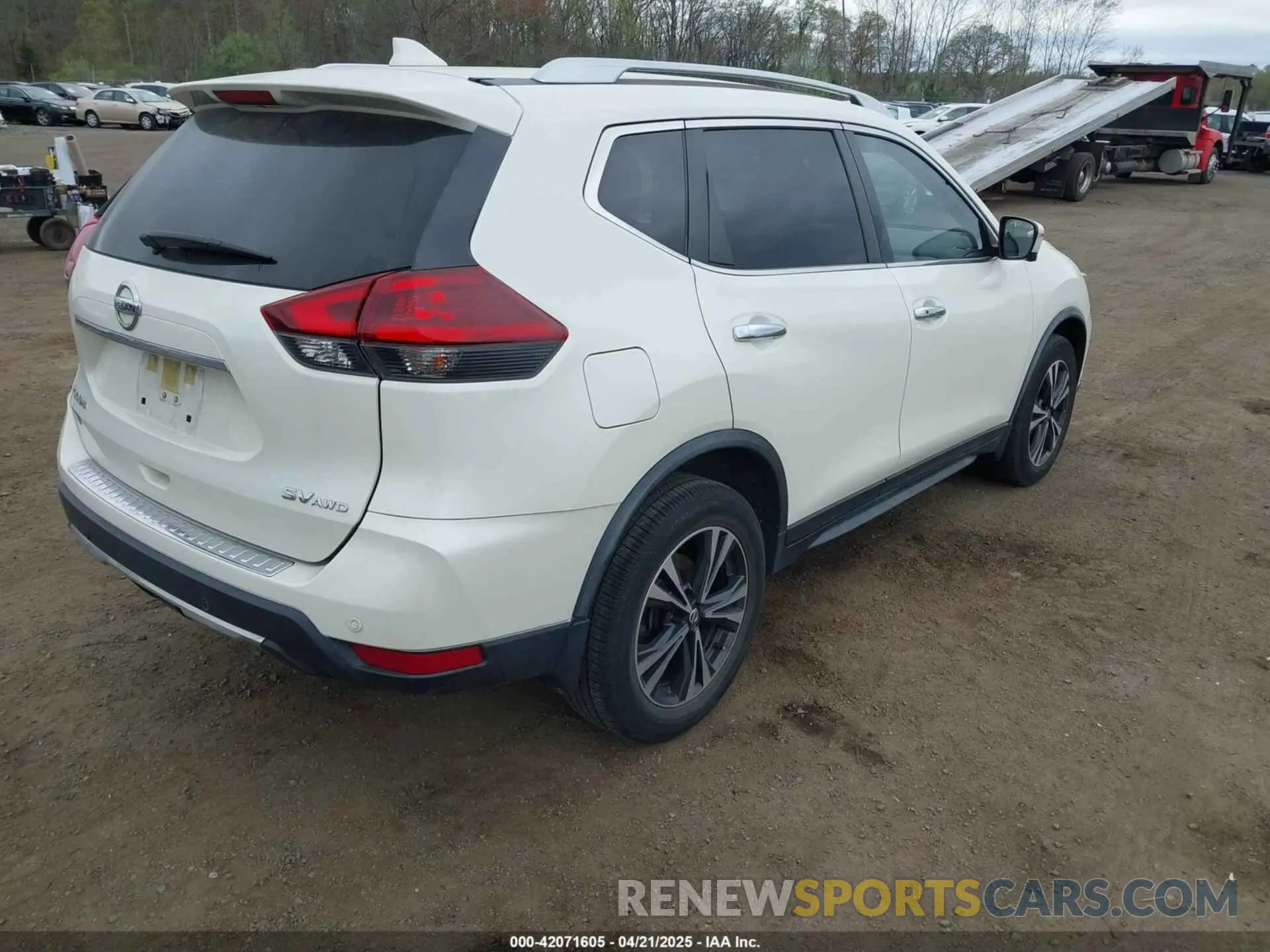 4 Фотография поврежденного автомобиля JN8AT2MV4KW380395 NISSAN ROGUE 2019