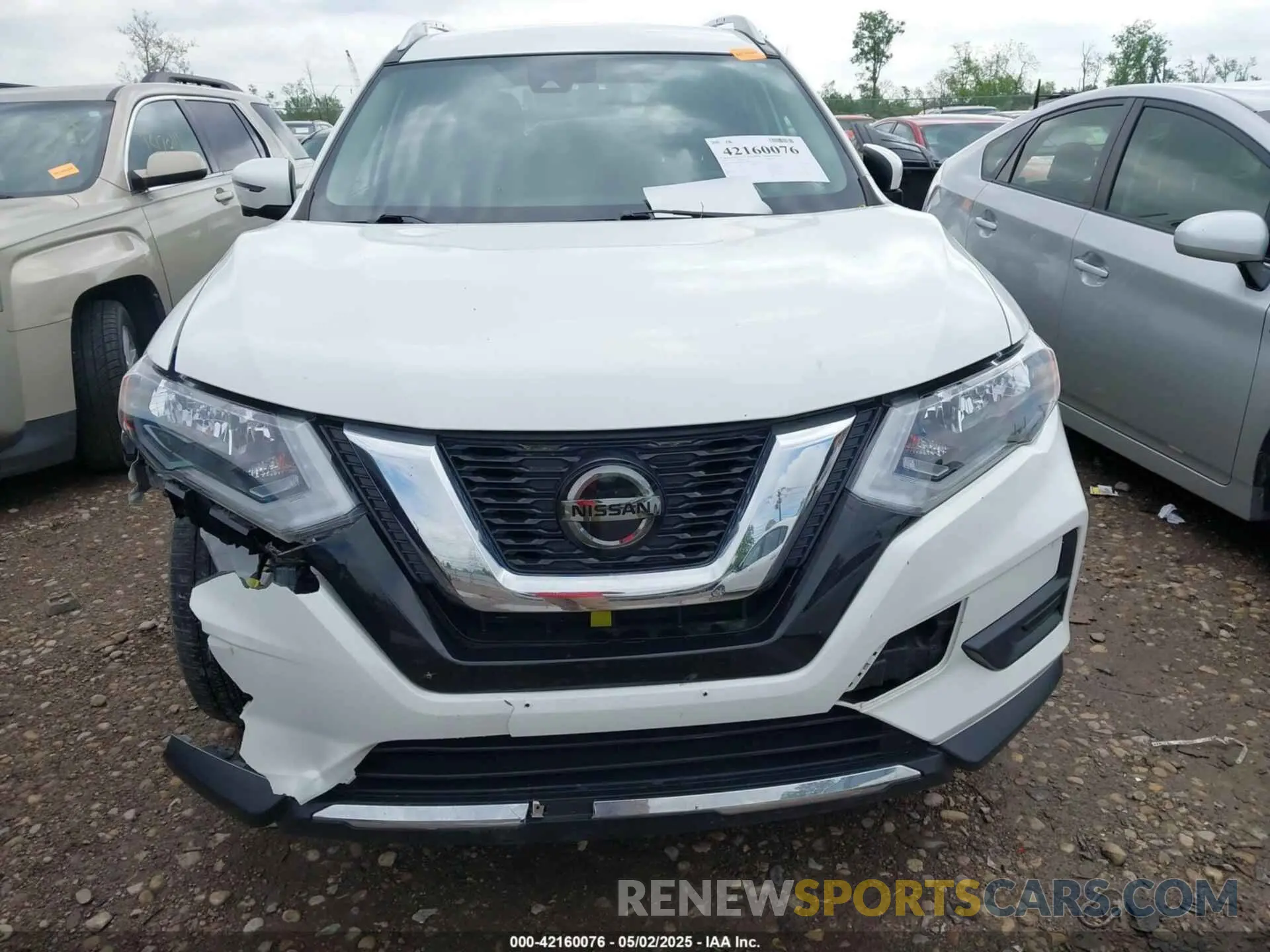 12 Photograph of a damaged car JN8AT2MV4KW380591 NISSAN ROGUE 2019