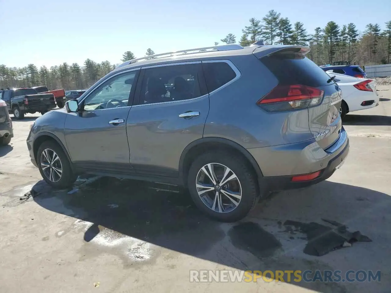 2 Photograph of a damaged car JN8AT2MV5KW379501 NISSAN ROGUE 2019