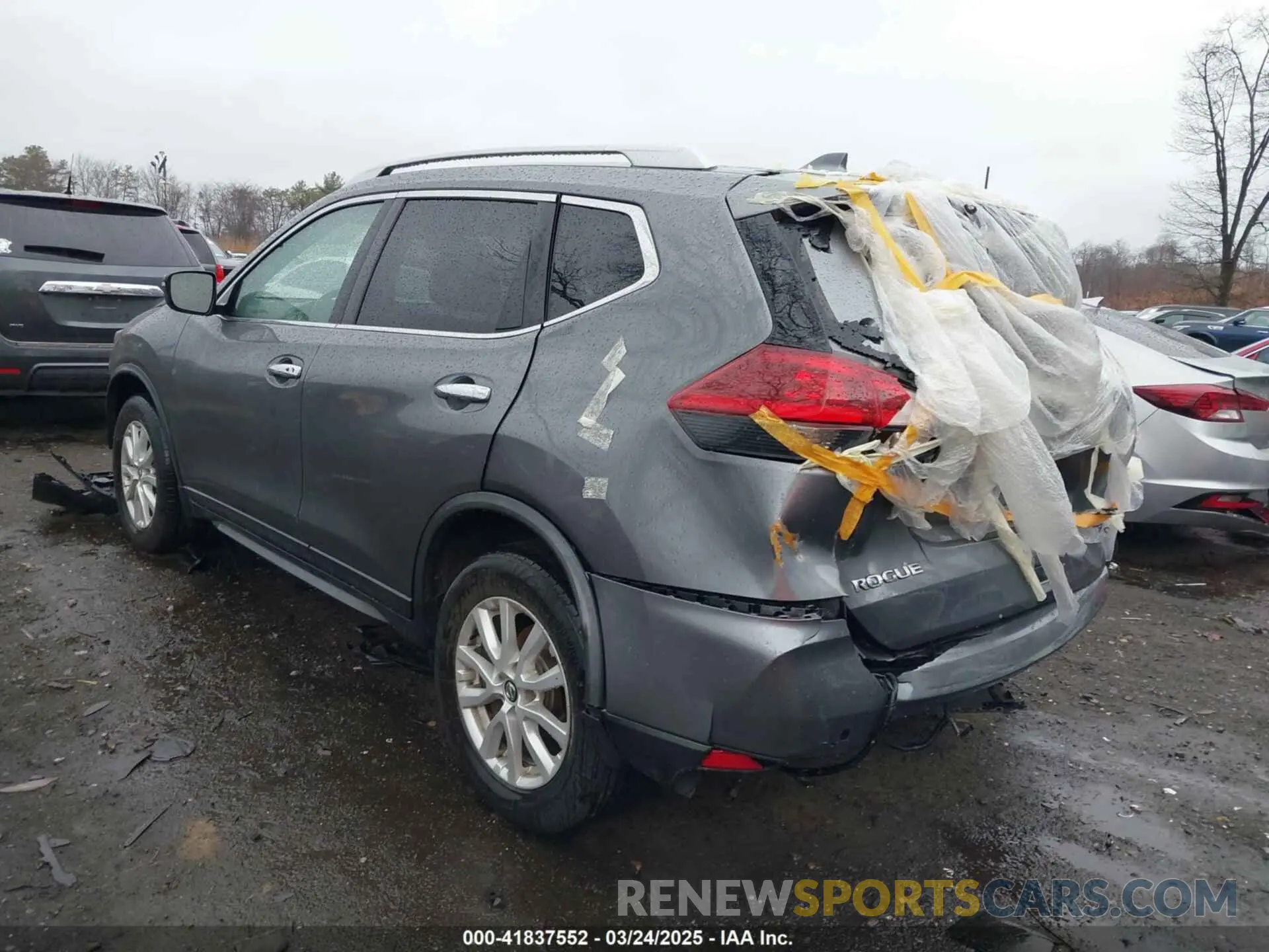 3 Фотография поврежденного автомобиля JN8AT2MV5KW382835 NISSAN ROGUE 2019