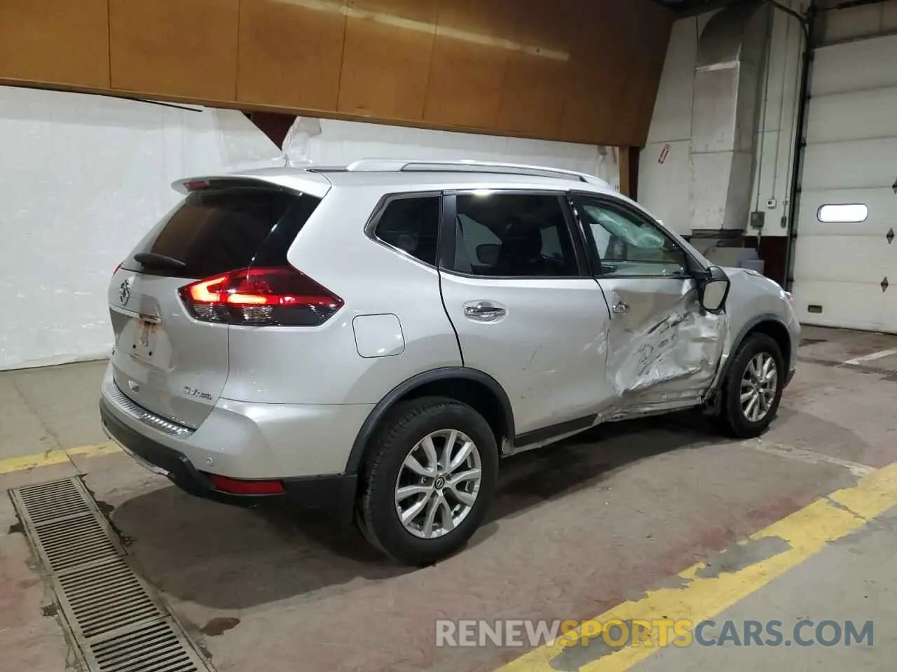 3 Фотография поврежденного автомобиля JN8AT2MV6KW376915 NISSAN ROGUE 2019