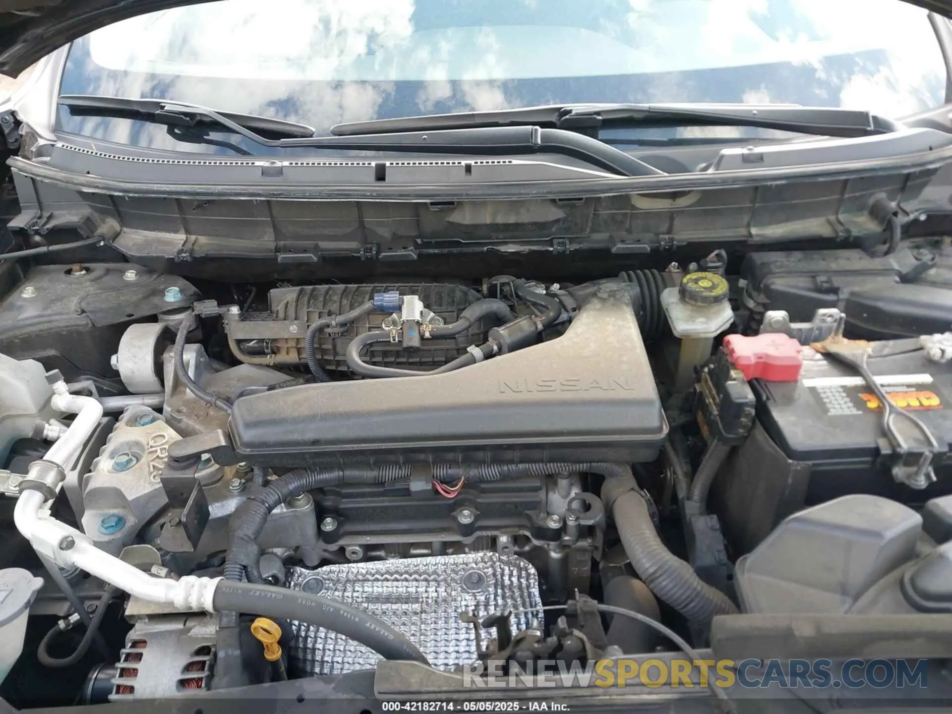 10 Photograph of a damaged car JN8AT2MV6KW379829 NISSAN ROGUE 2019