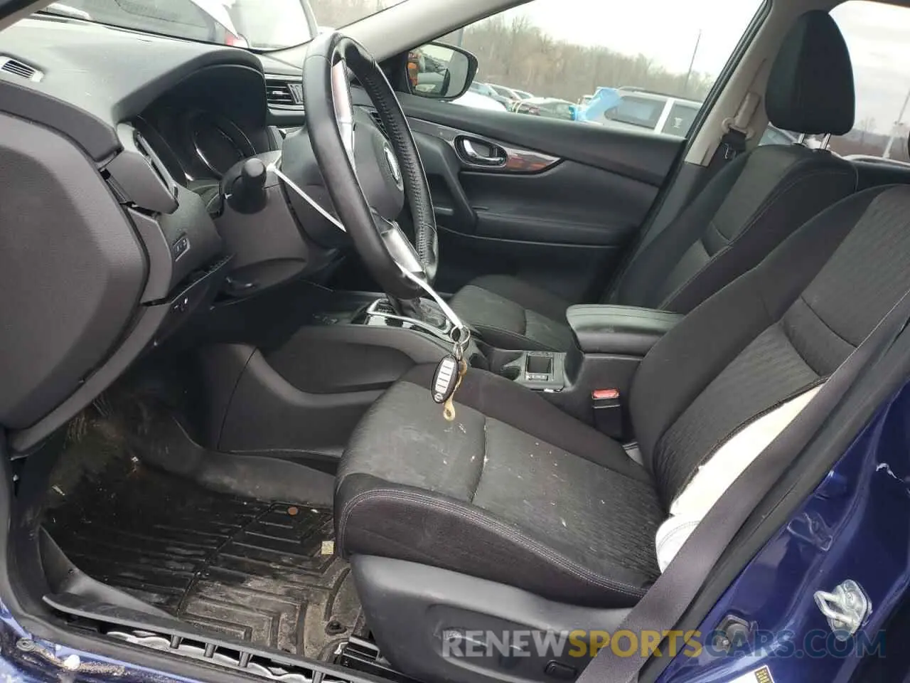 7 Photograph of a damaged car JN8AT2MV7KW370685 NISSAN ROGUE 2019