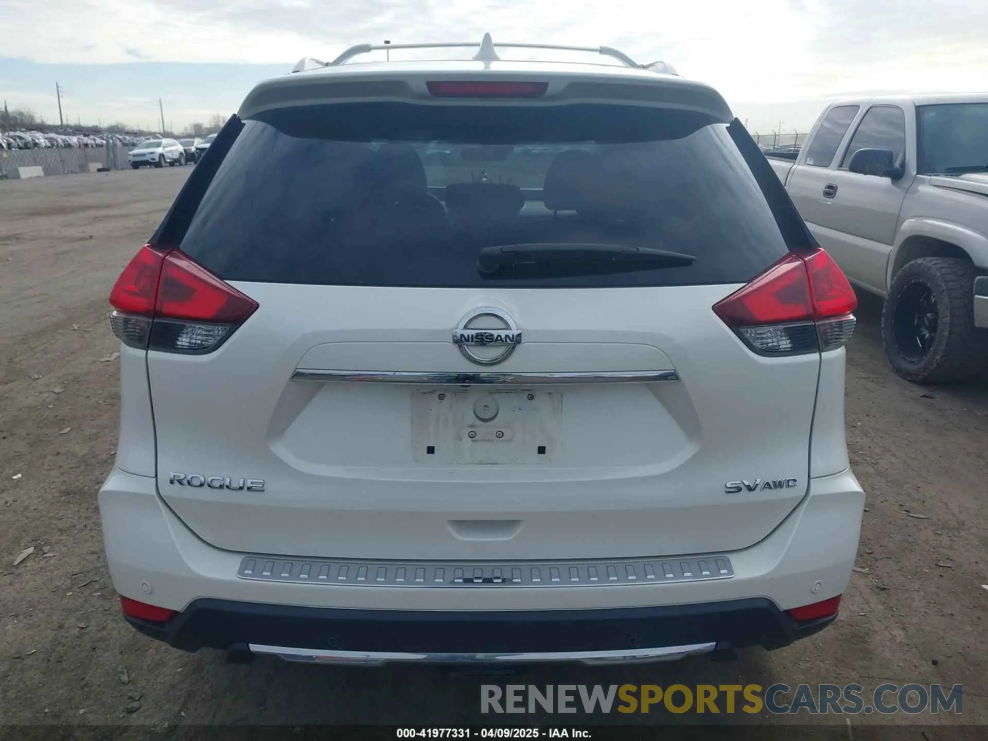 16 Photograph of a damaged car JN8AT2MV7KW400400 NISSAN ROGUE 2019