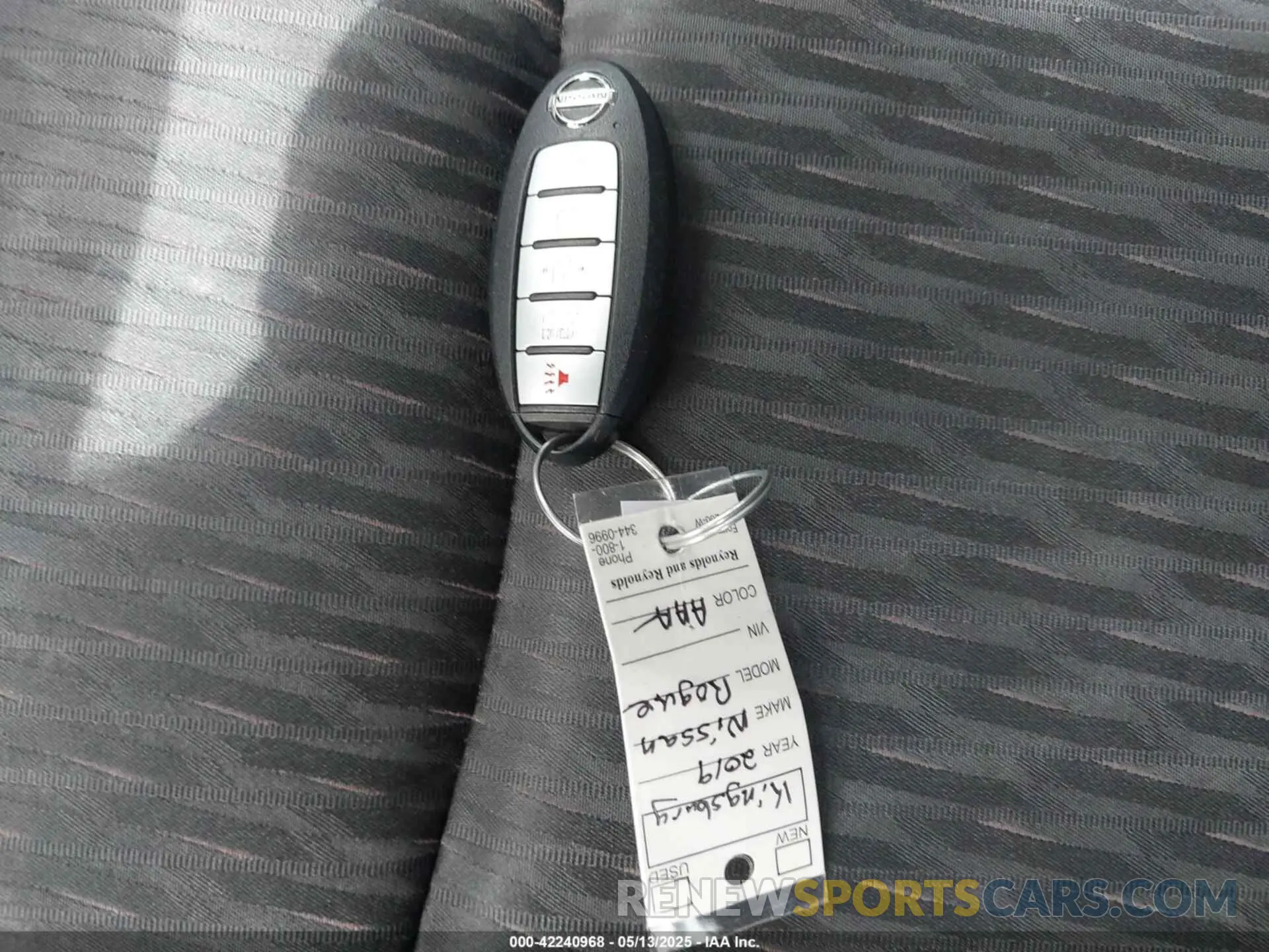 11 Photograph of a damaged car JN8AT2MV8KW373935 NISSAN ROGUE 2019