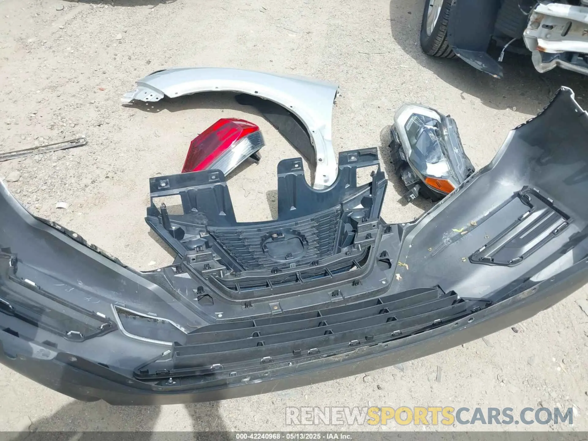 12 Photograph of a damaged car JN8AT2MV8KW373935 NISSAN ROGUE 2019