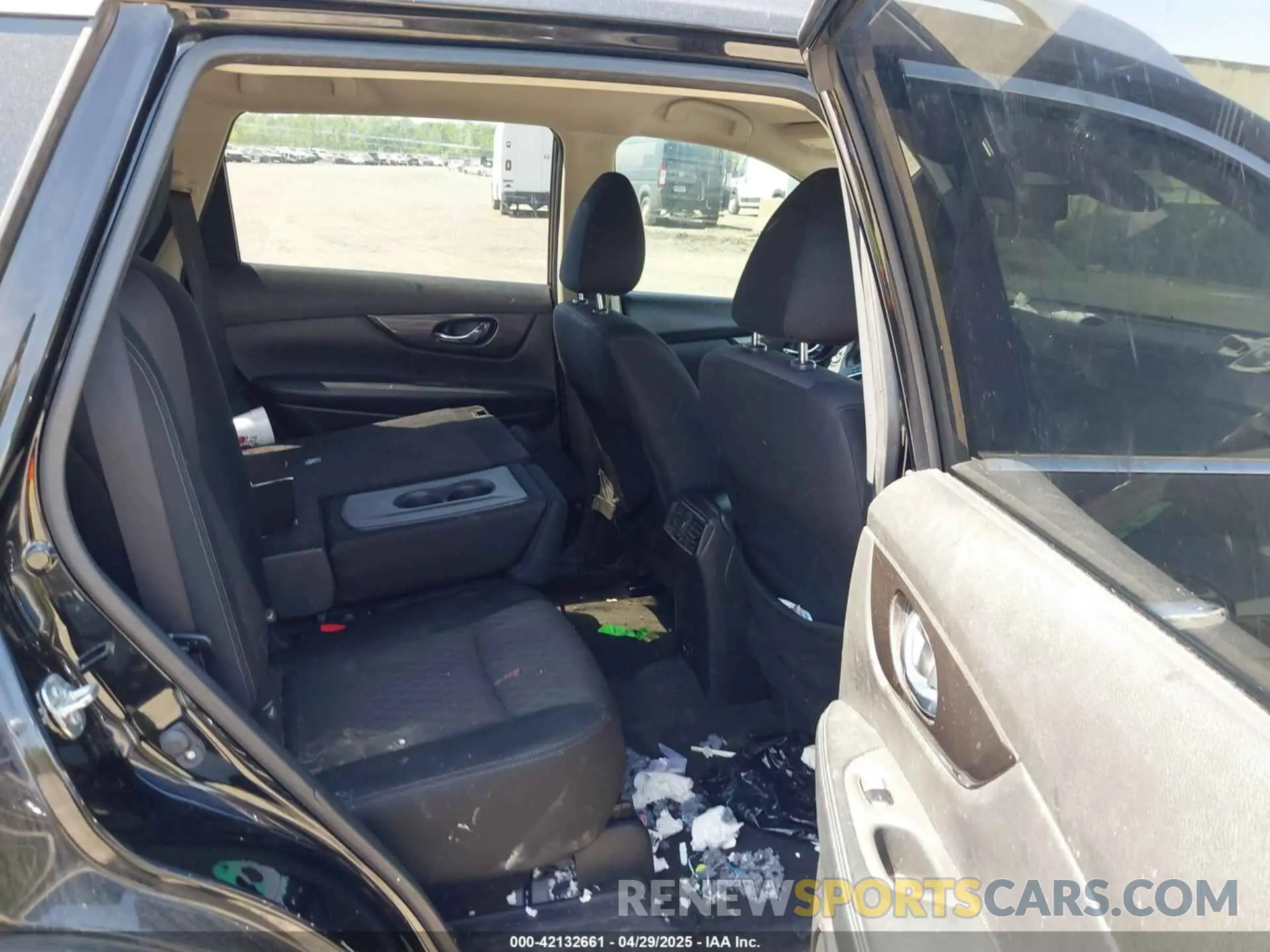 8 Фотография поврежденного автомобиля JN8AT2MV8KW379699 NISSAN ROGUE 2019
