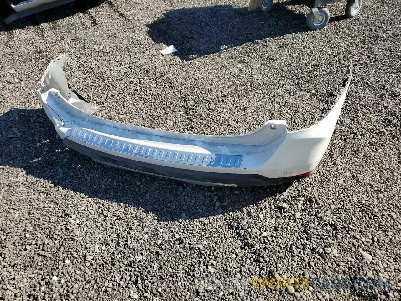 13 Photograph of a damaged car JN8AT2MV8KW381582 NISSAN ROGUE 2019
