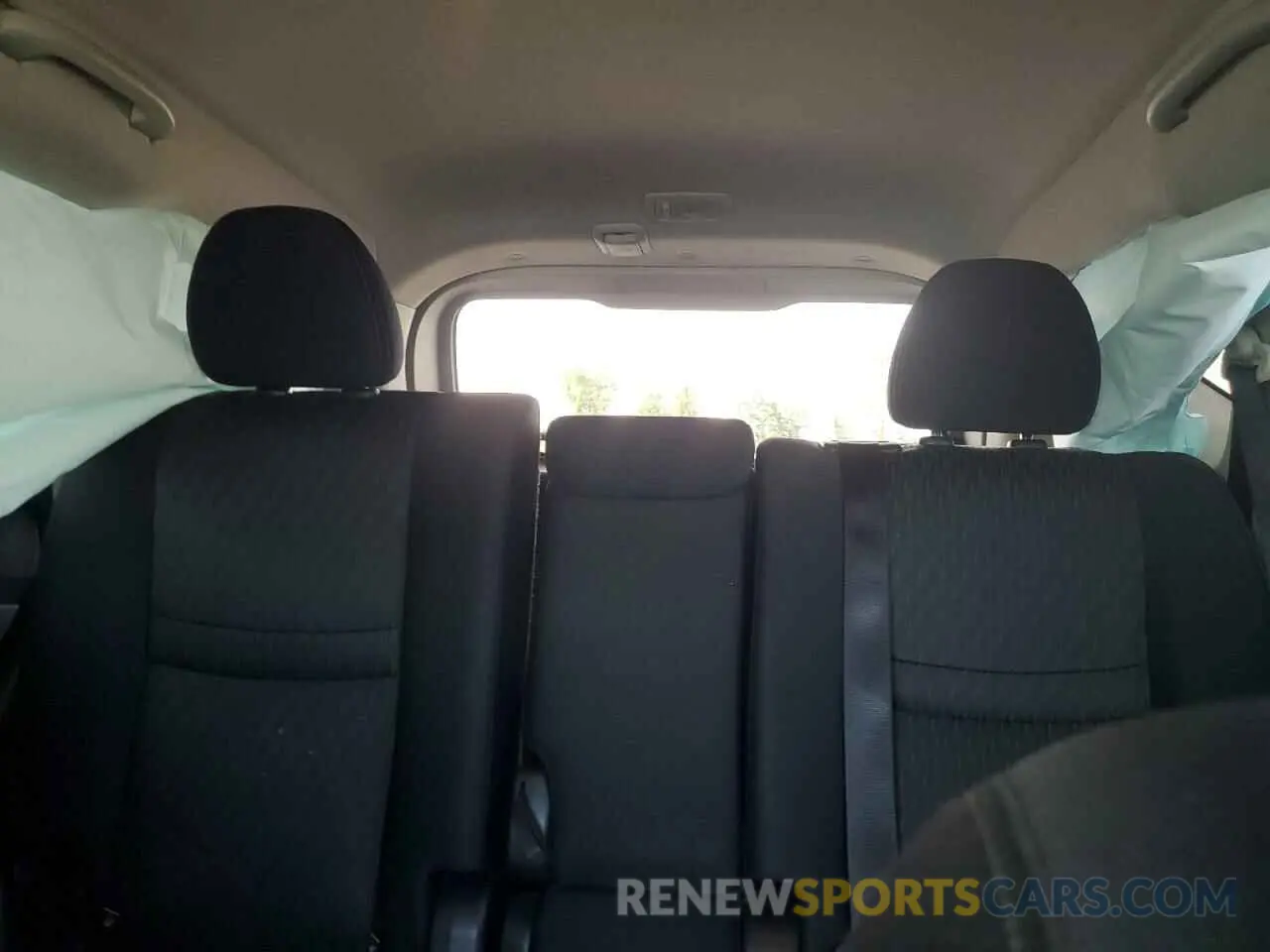 10 Photograph of a damaged car JN8AT2MV8KW389990 NISSAN ROGUE 2019