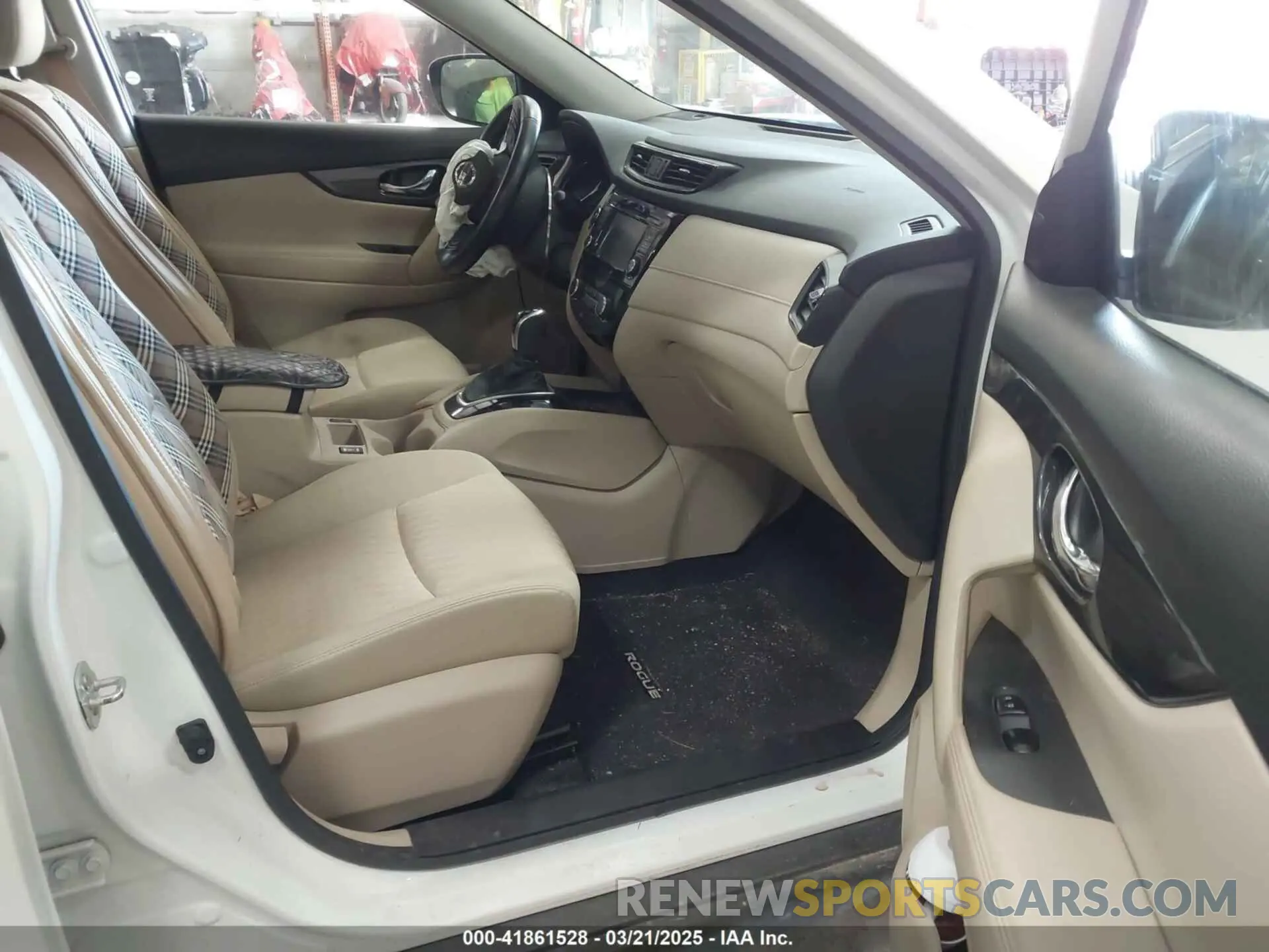 5 Photograph of a damaged car JN8AT2MV9KW387181 NISSAN ROGUE 2019