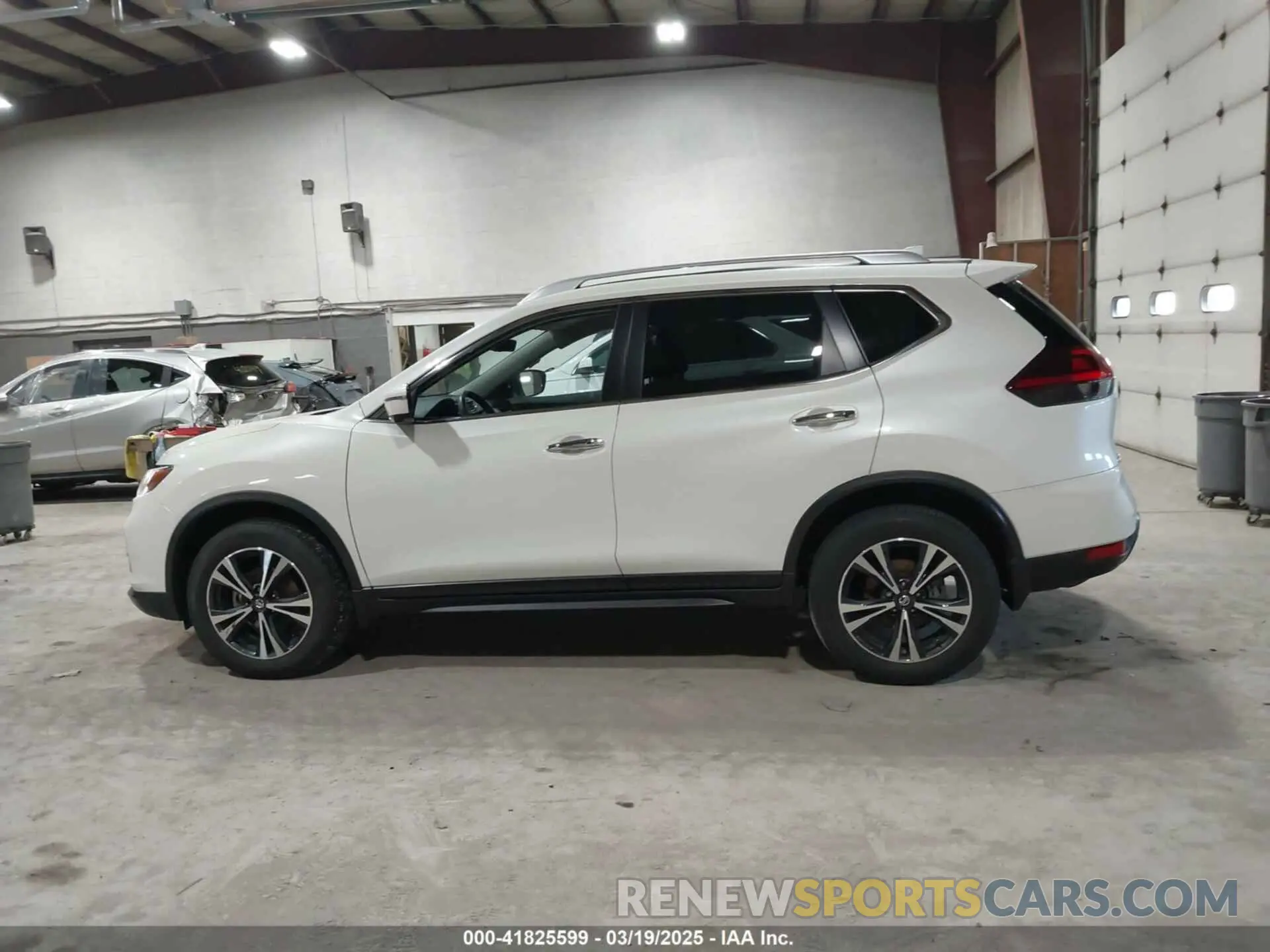 14 Фотография поврежденного автомобиля JN8AT2MV9KW397564 NISSAN ROGUE 2019