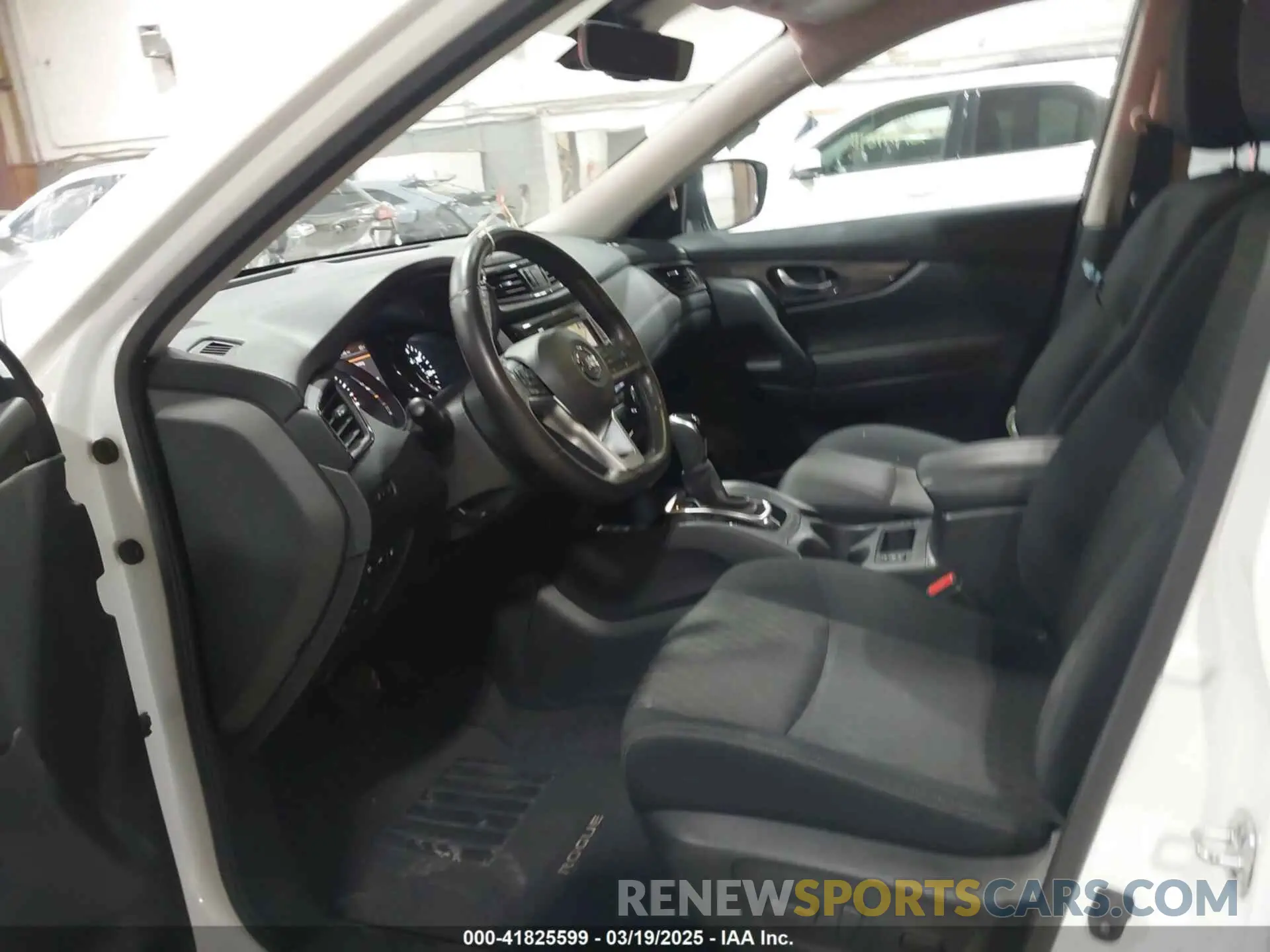 5 Фотография поврежденного автомобиля JN8AT2MV9KW397564 NISSAN ROGUE 2019