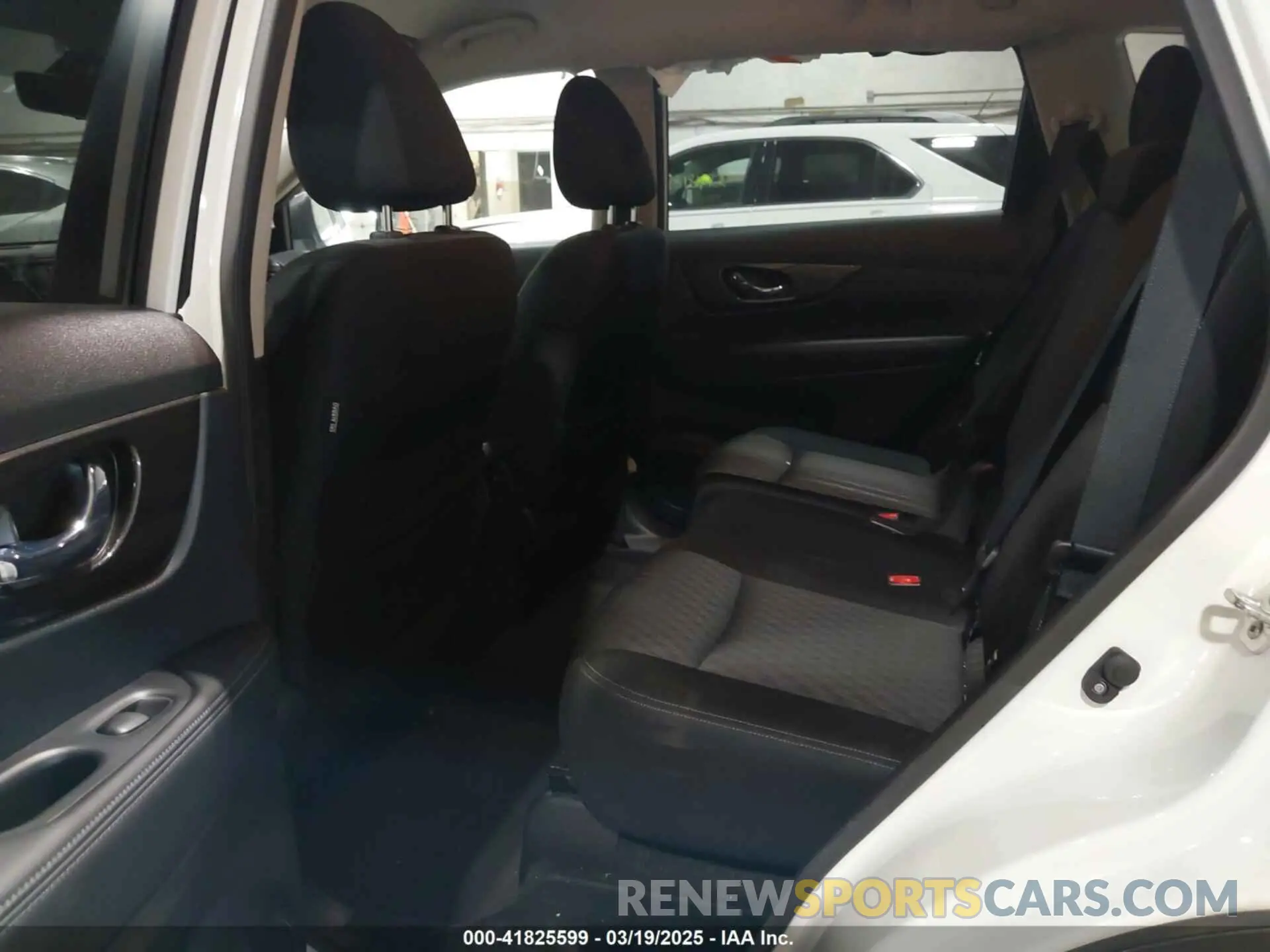 8 Фотография поврежденного автомобиля JN8AT2MV9KW397564 NISSAN ROGUE 2019