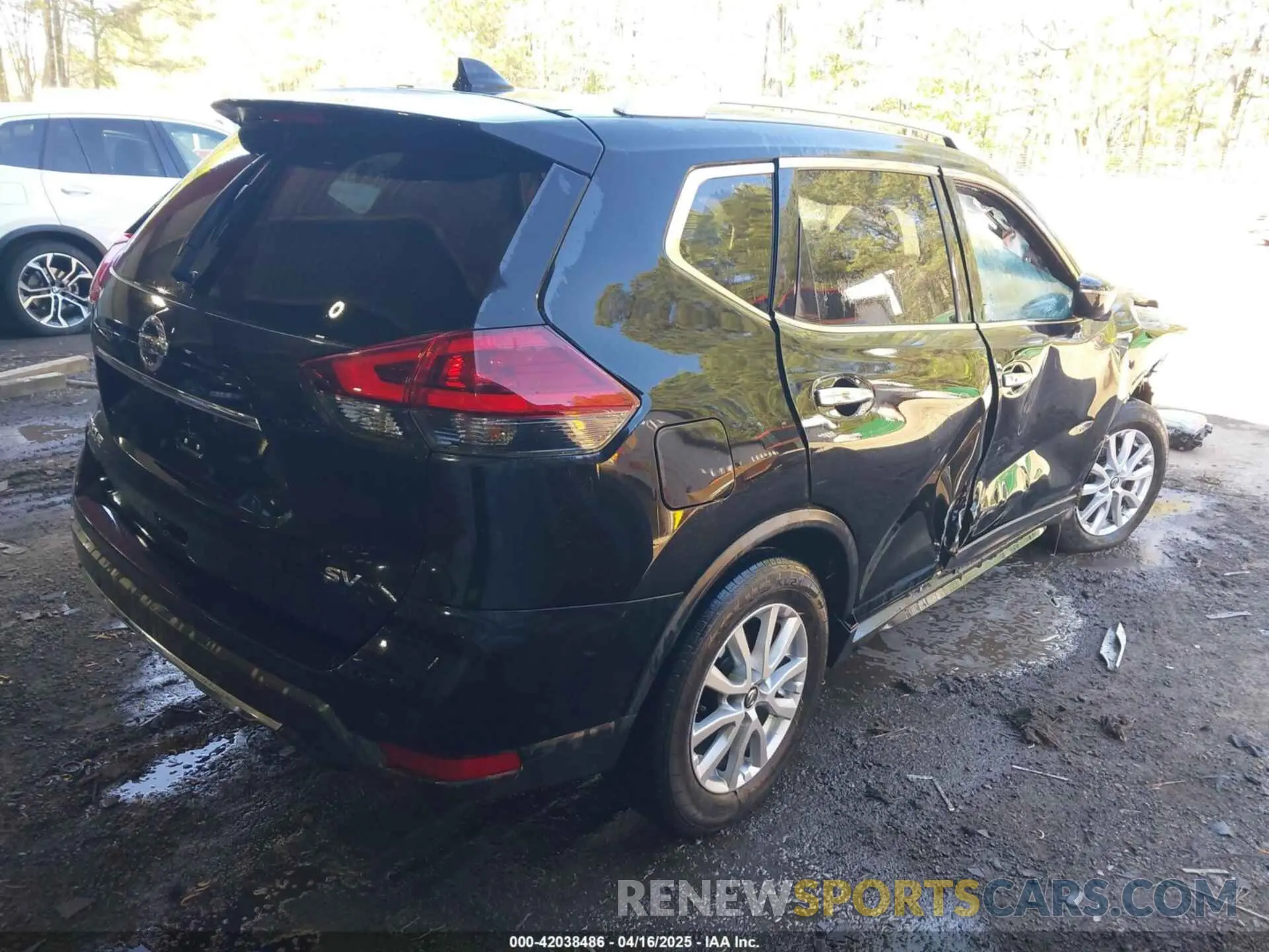 4 Photograph of a damaged car KNMAT2MT1KP504210 NISSAN ROGUE 2019