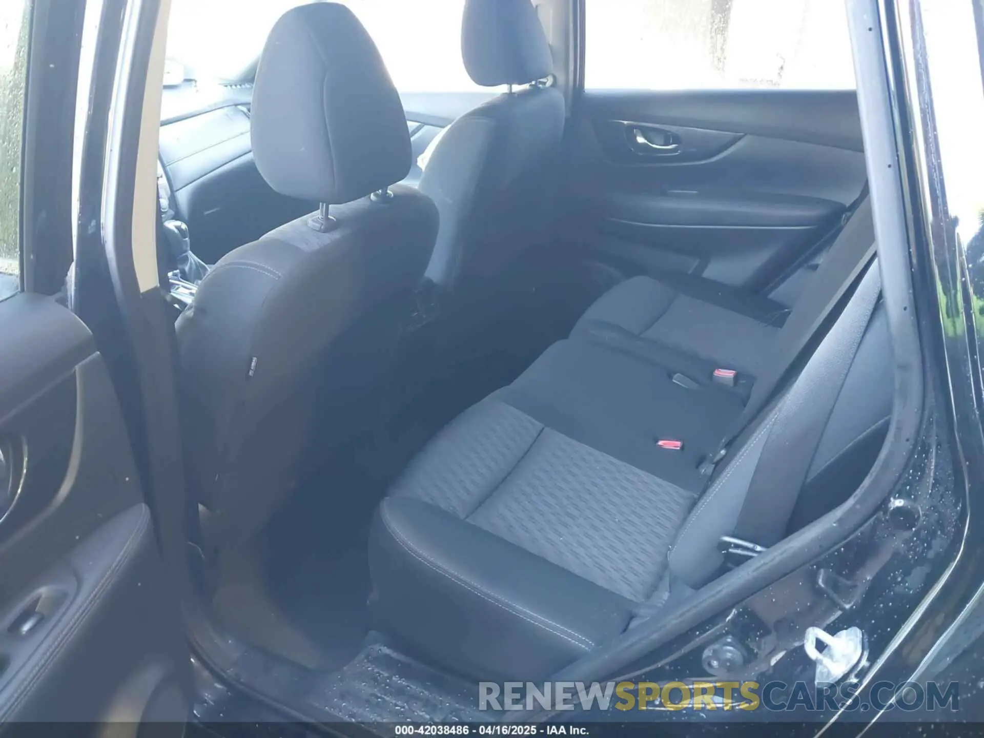 8 Photograph of a damaged car KNMAT2MT1KP504210 NISSAN ROGUE 2019