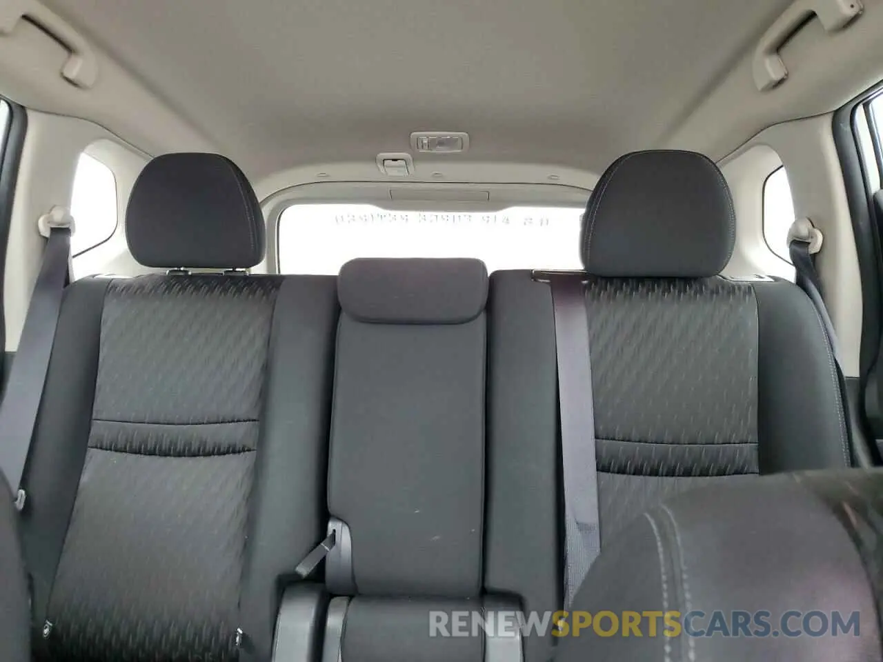 10 Photograph of a damaged car KNMAT2MT1KP537059 NISSAN ROGUE 2019