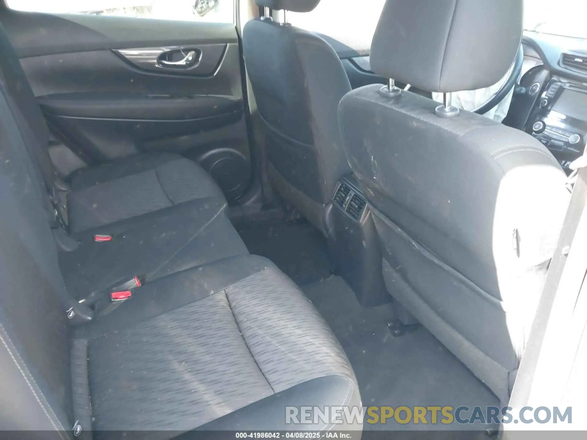 8 Фотография поврежденного автомобиля KNMAT2MT2KP555960 NISSAN ROGUE 2019