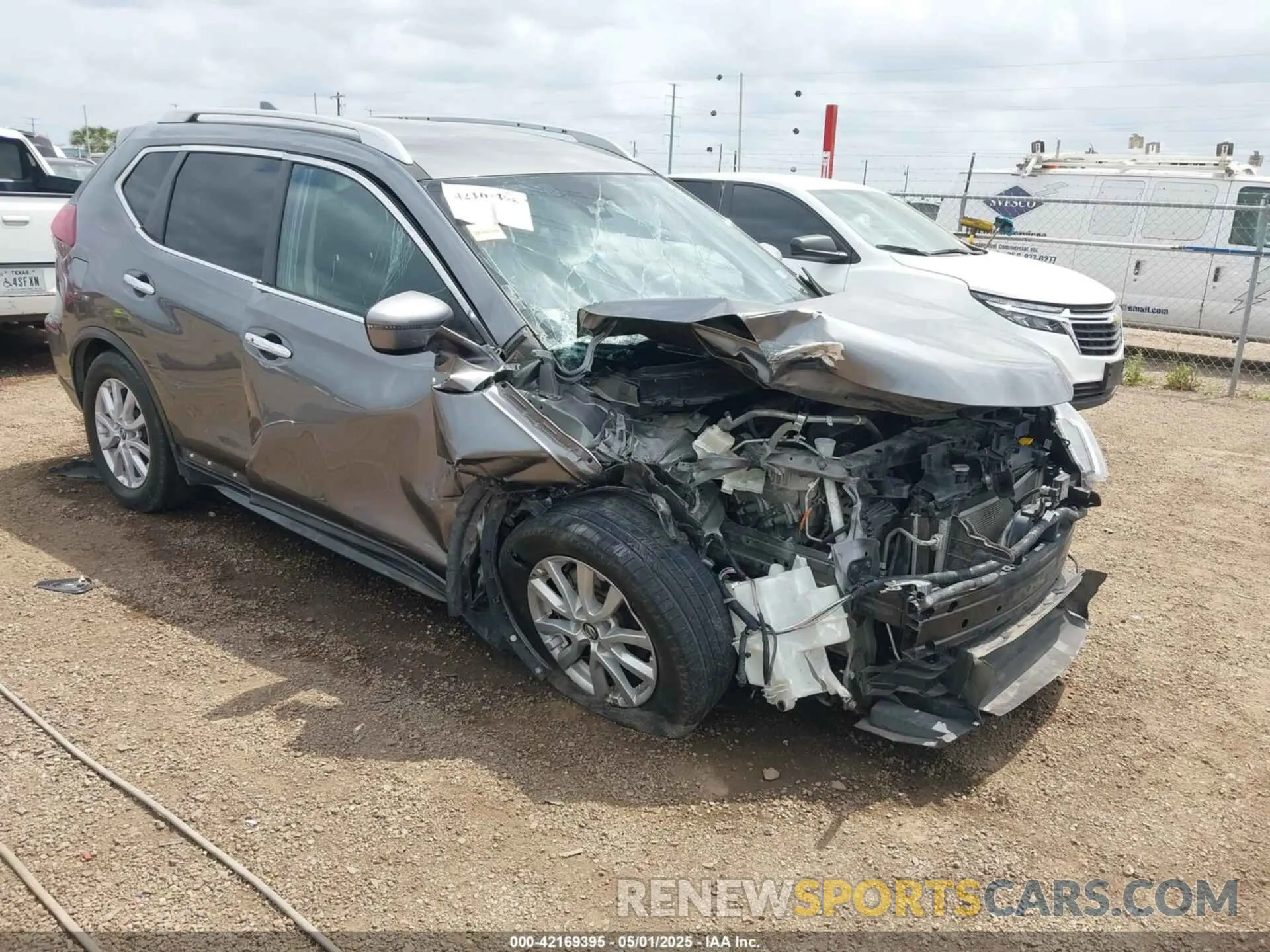 1 Photograph of a damaged car KNMAT2MT2KP558213 NISSAN ROGUE 2019