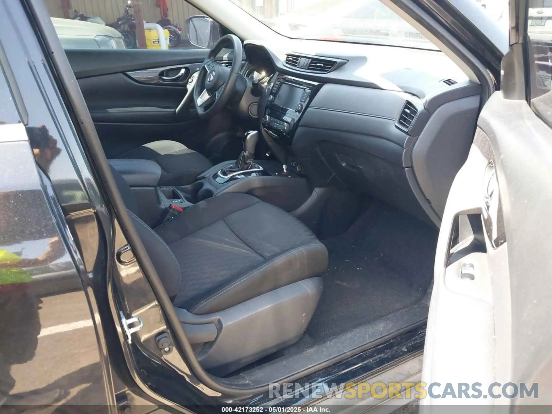 5 Фотография поврежденного автомобиля KNMAT2MT2KP560575 NISSAN ROGUE 2019