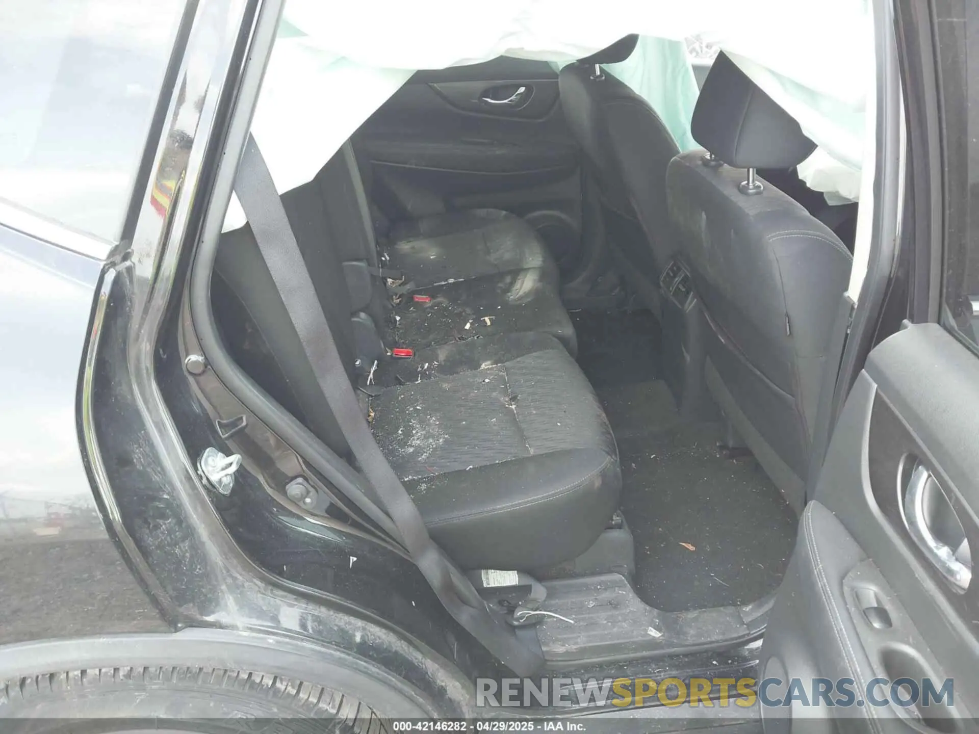 8 Photograph of a damaged car KNMAT2MT3KP512549 NISSAN ROGUE 2019