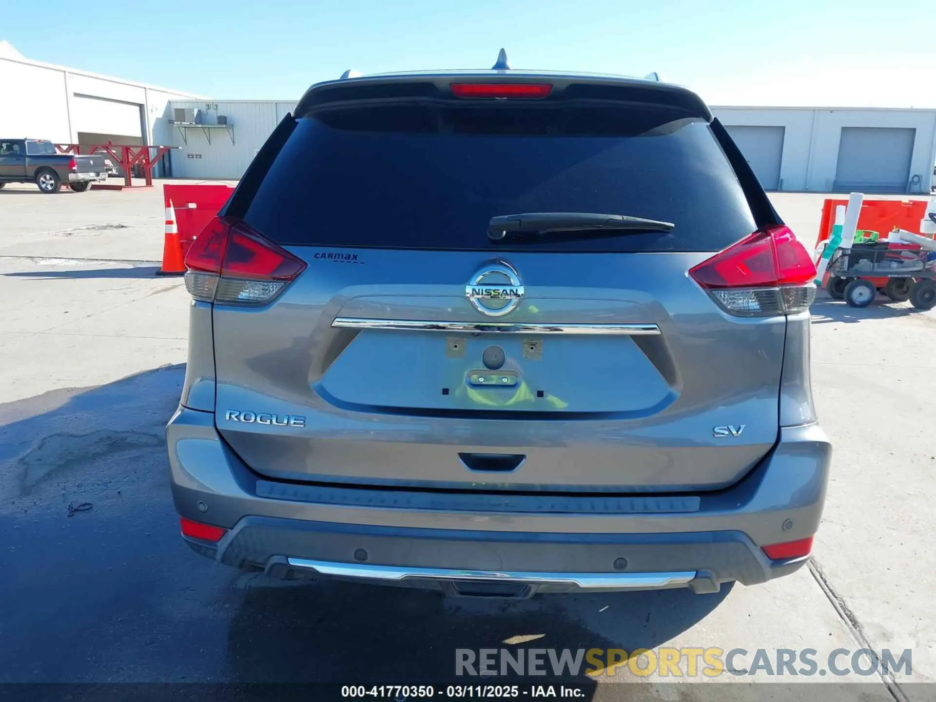 17 Фотография поврежденного автомобиля KNMAT2MT3KP525060 NISSAN ROGUE 2019