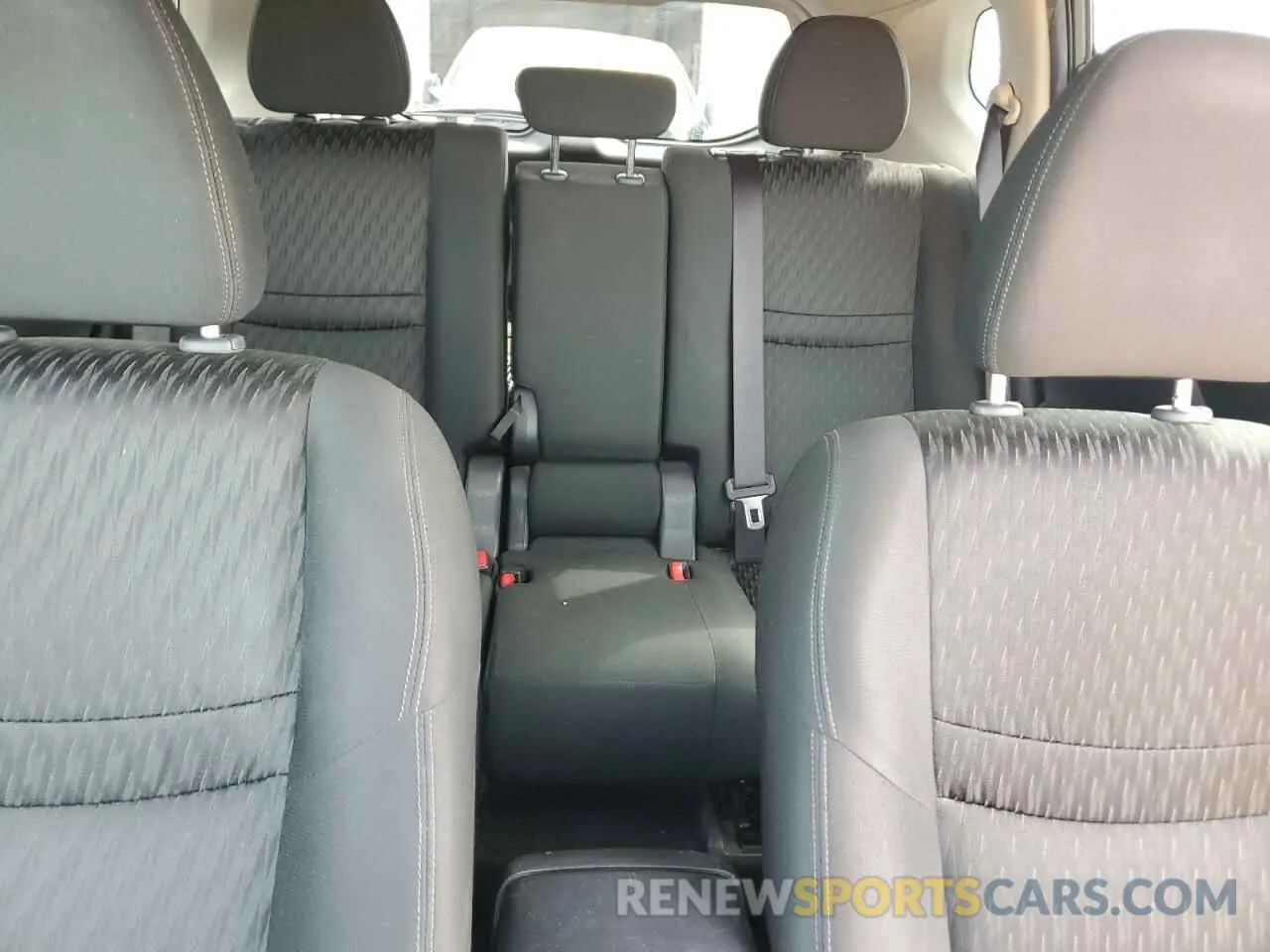 10 Photograph of a damaged car KNMAT2MT3KP527472 NISSAN ROGUE 2019