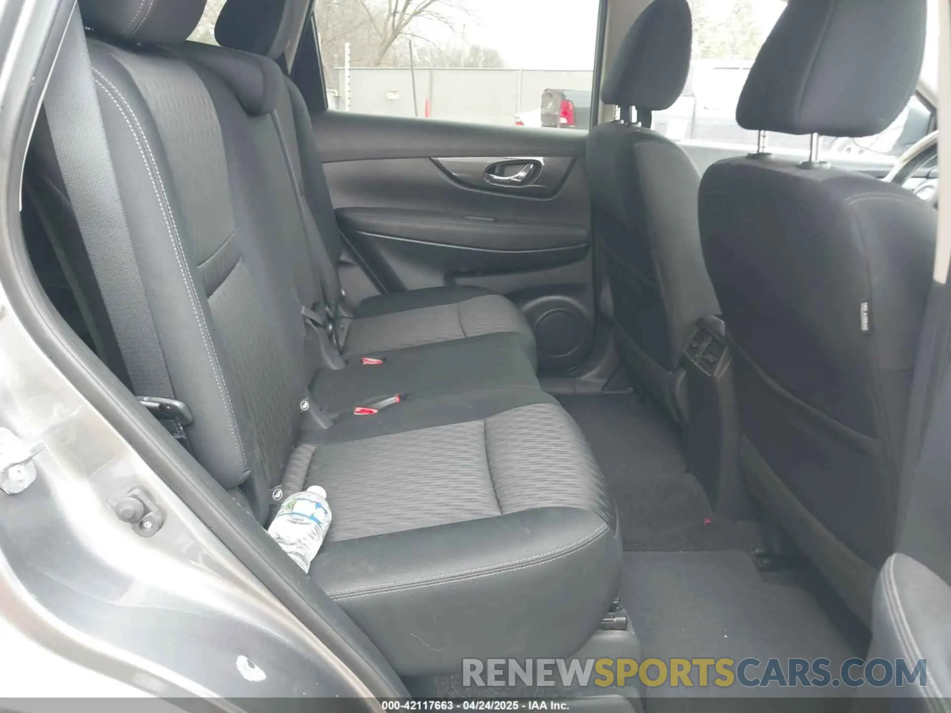 8 Photograph of a damaged car KNMAT2MT4KP500278 NISSAN ROGUE 2019