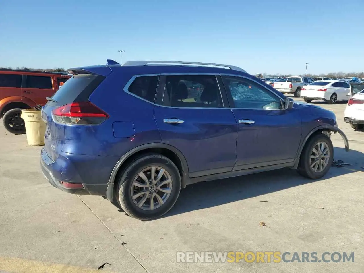 3 Photograph of a damaged car KNMAT2MT4KP556480 NISSAN ROGUE 2019