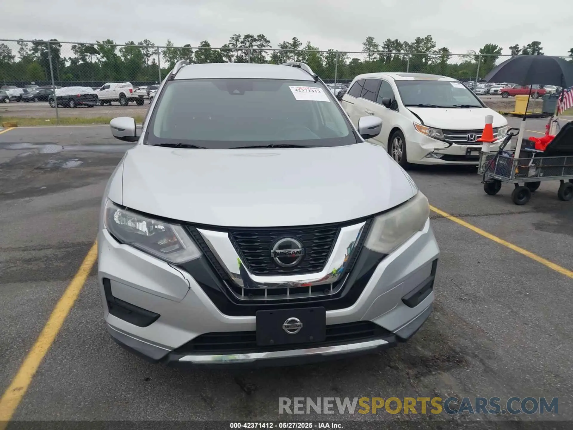12 Photograph of a damaged car KNMAT2MT5KP533340 NISSAN ROGUE 2019