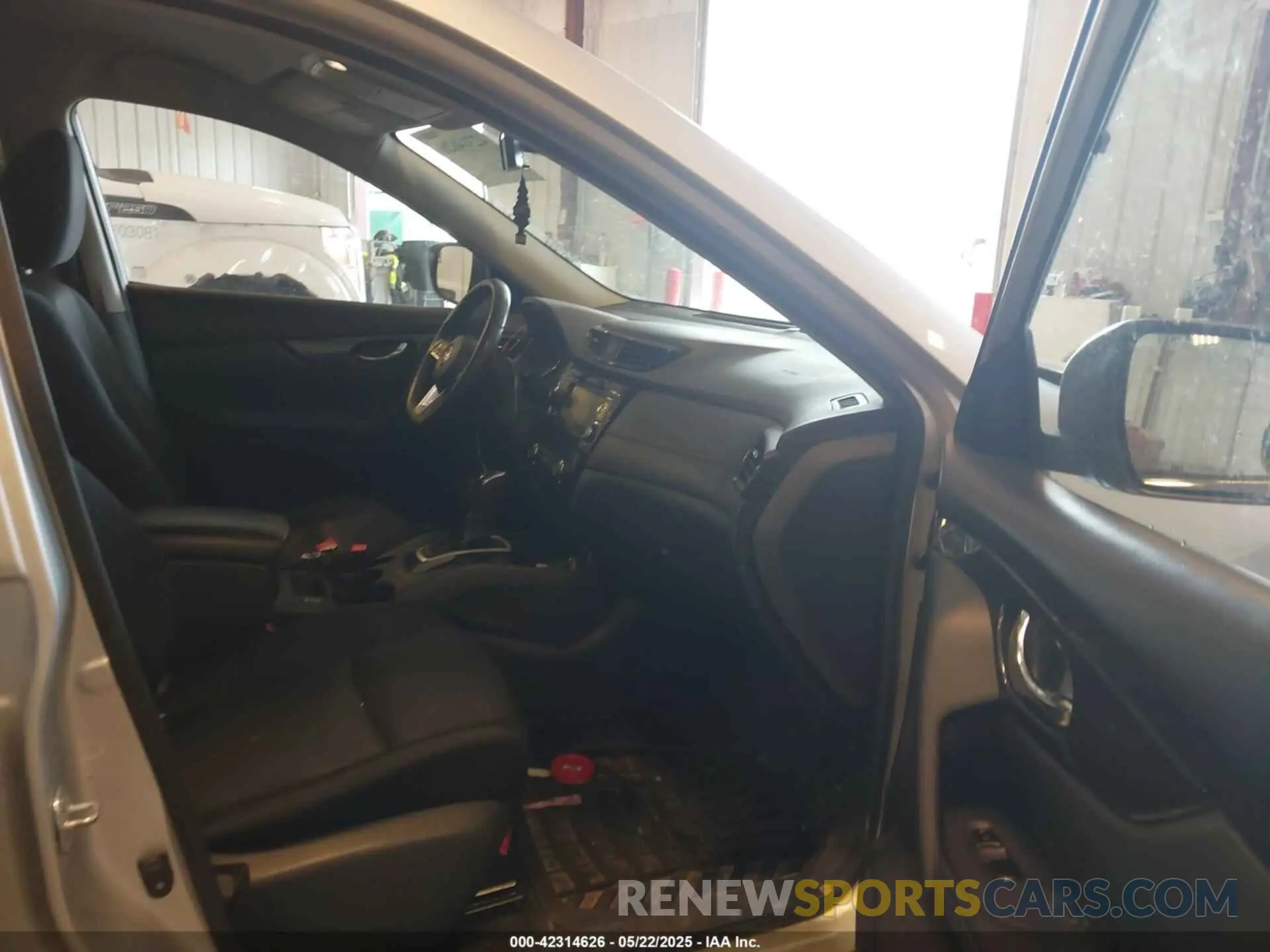 5 Фотография поврежденного автомобиля KNMAT2MT6KP508415 NISSAN ROGUE 2019