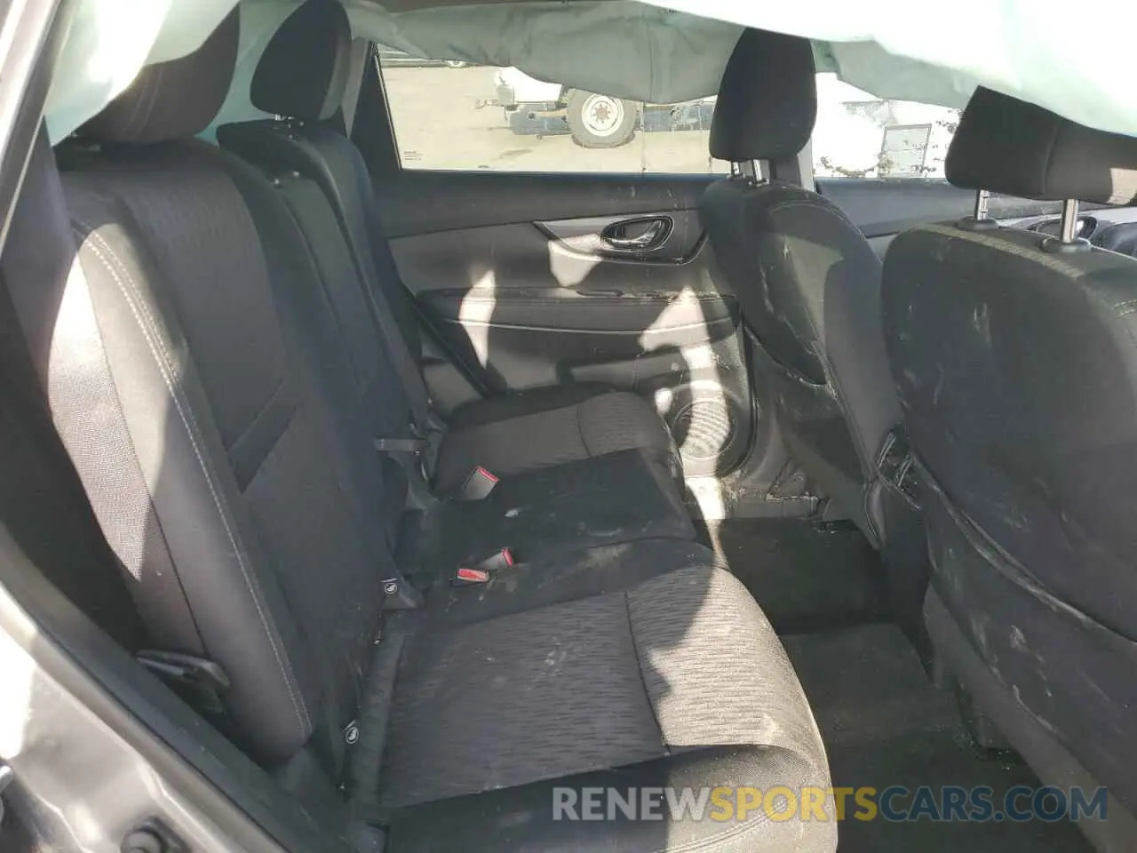 12 Photograph of a damaged car KNMAT2MT6KP557551 NISSAN ROGUE 2019