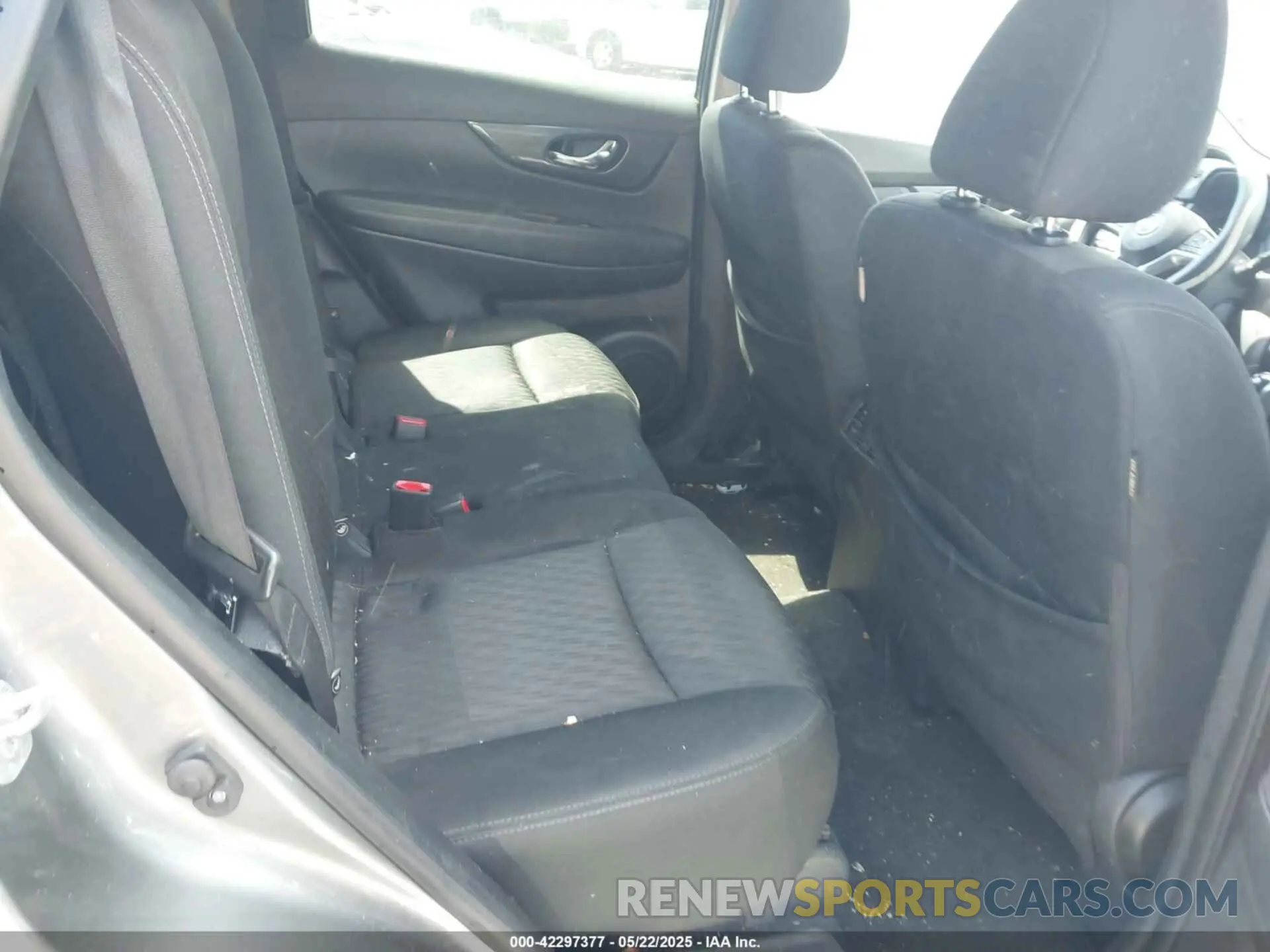 8 Photograph of a damaged car KNMAT2MT7KP554478 NISSAN ROGUE 2019