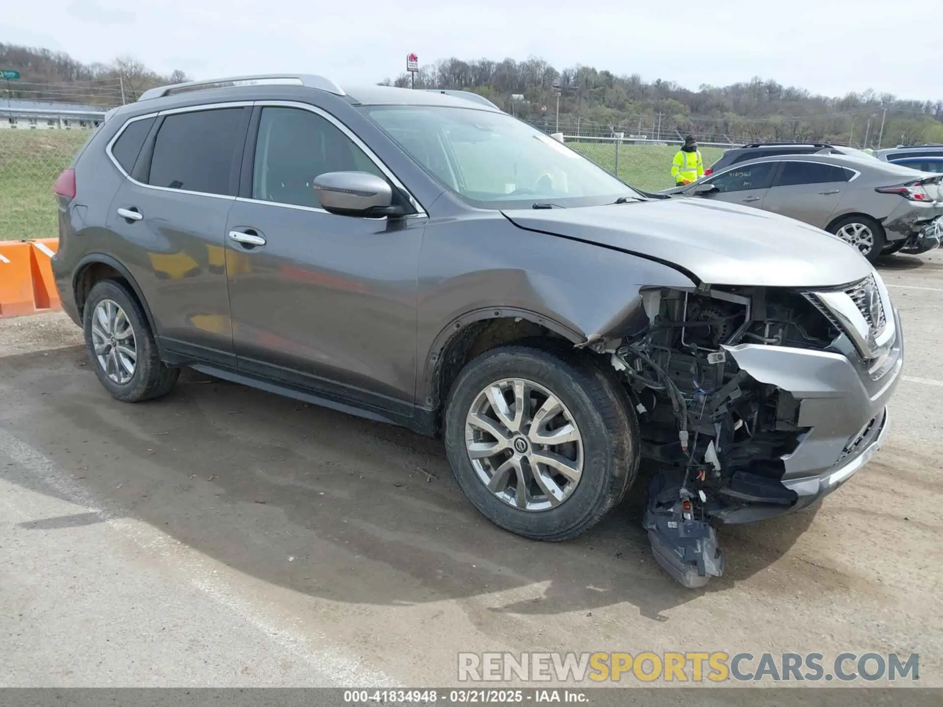 1 Фотография поврежденного автомобиля KNMAT2MTXKP506487 NISSAN ROGUE 2019