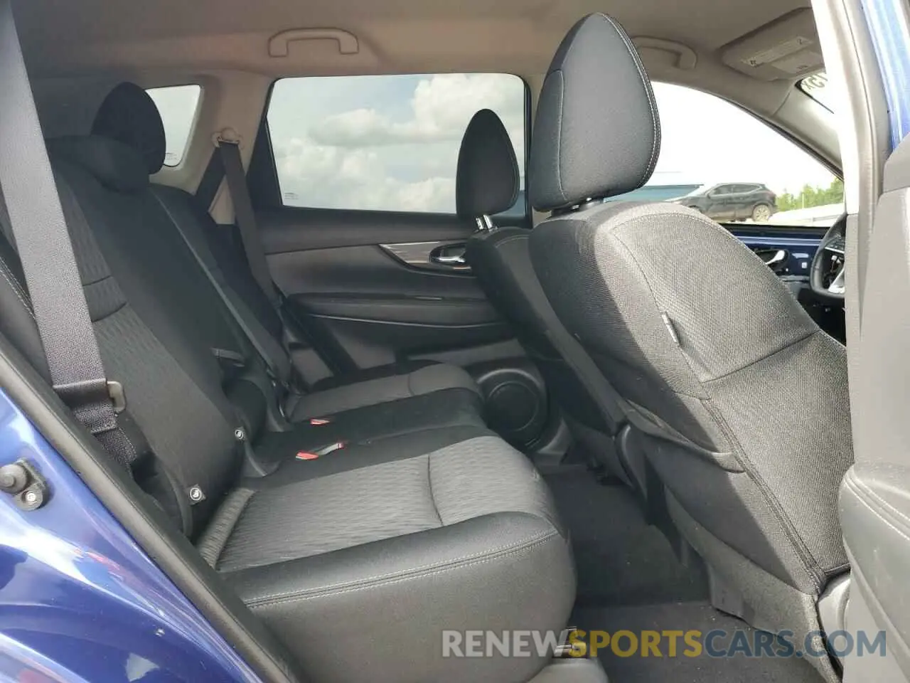 10 Photograph of a damaged car KNMAT2MTXKP558489 NISSAN ROGUE 2019