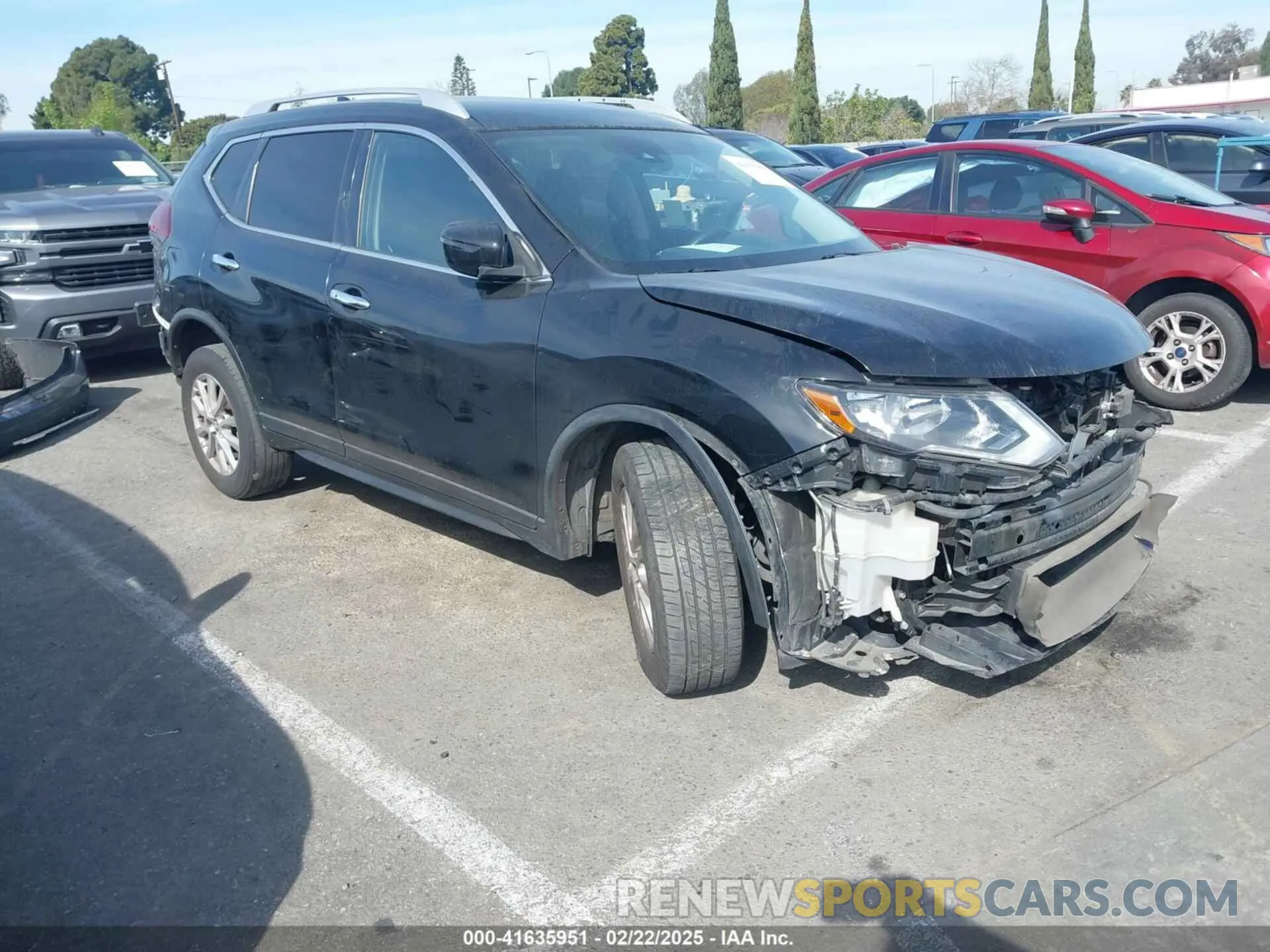 1 Photograph of a damaged car KNMAT2MV0KP524644 NISSAN ROGUE 2019