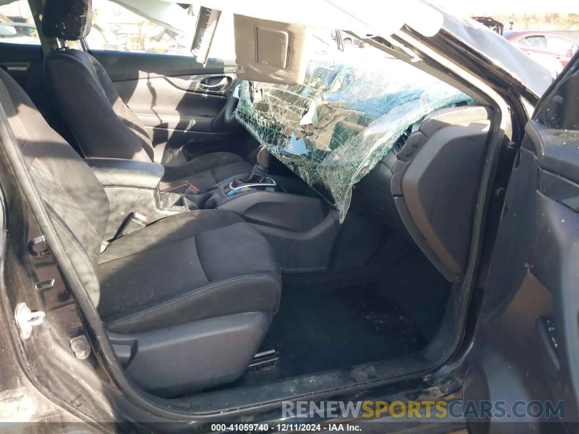 5 Photograph of a damaged car KNMAT2MV0KP542612 NISSAN ROGUE 2019