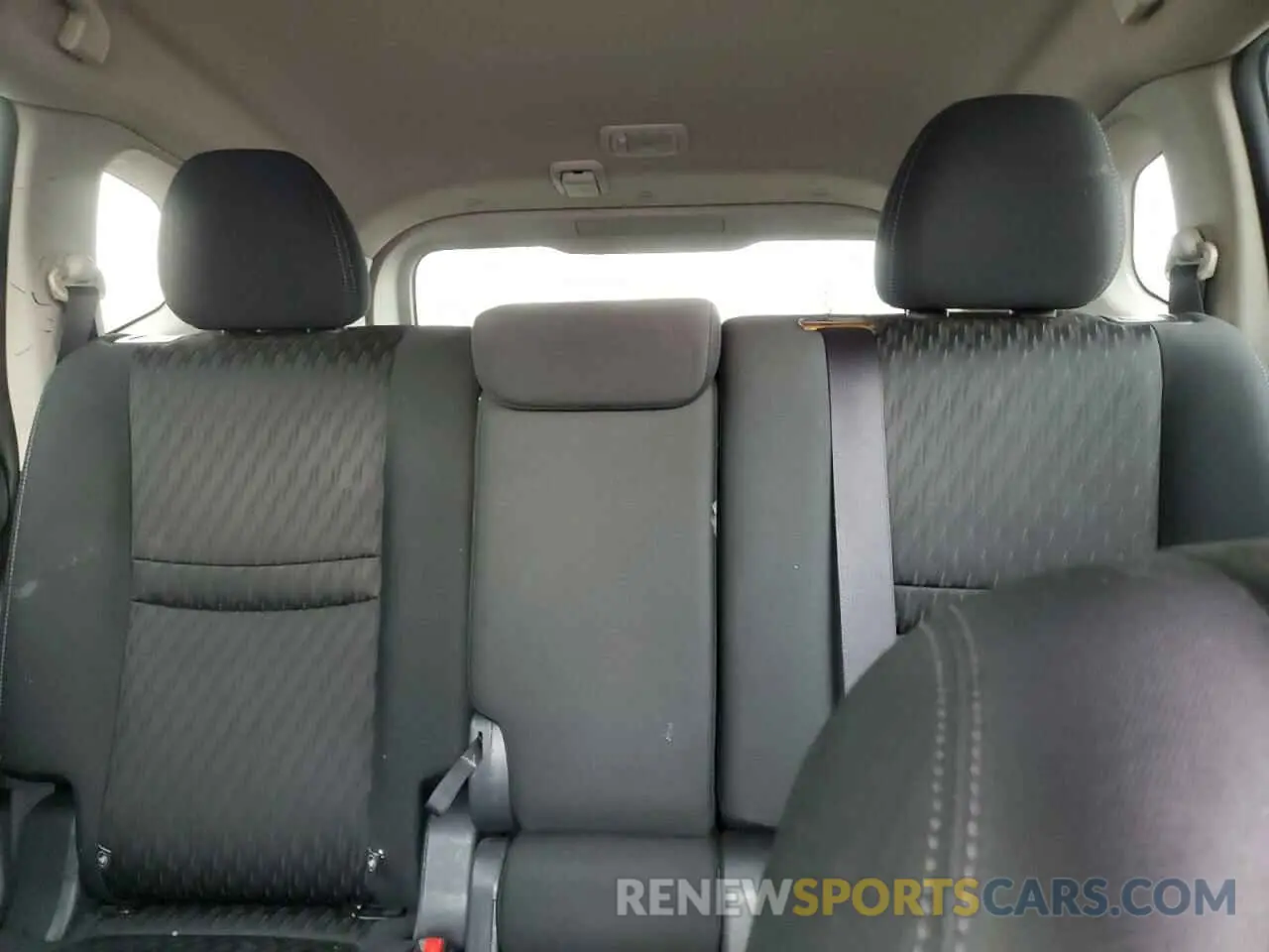 10 Photograph of a damaged car KNMAT2MV0KP549978 NISSAN ROGUE 2019