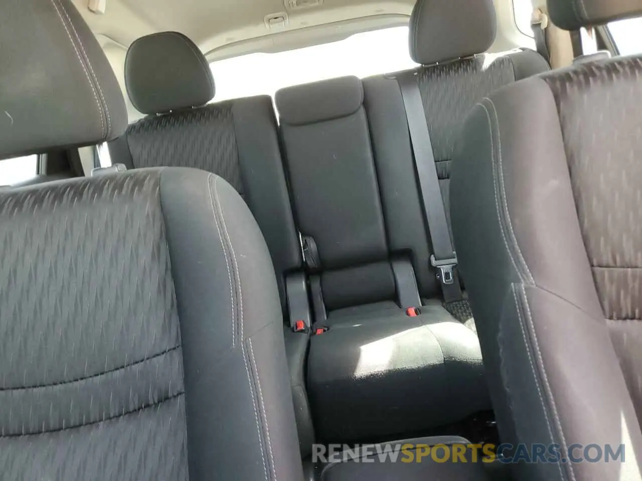 10 Фотография поврежденного автомобиля KNMAT2MV0KP560852 NISSAN ROGUE 2019