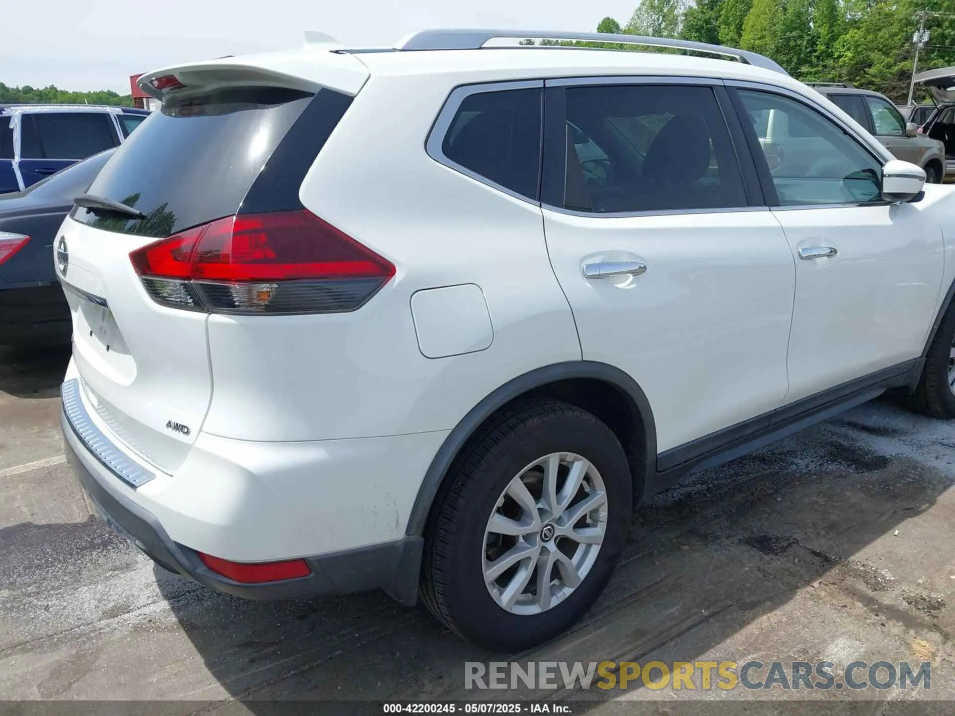4 Photograph of a damaged car KNMAT2MV1KP529528 NISSAN ROGUE 2019